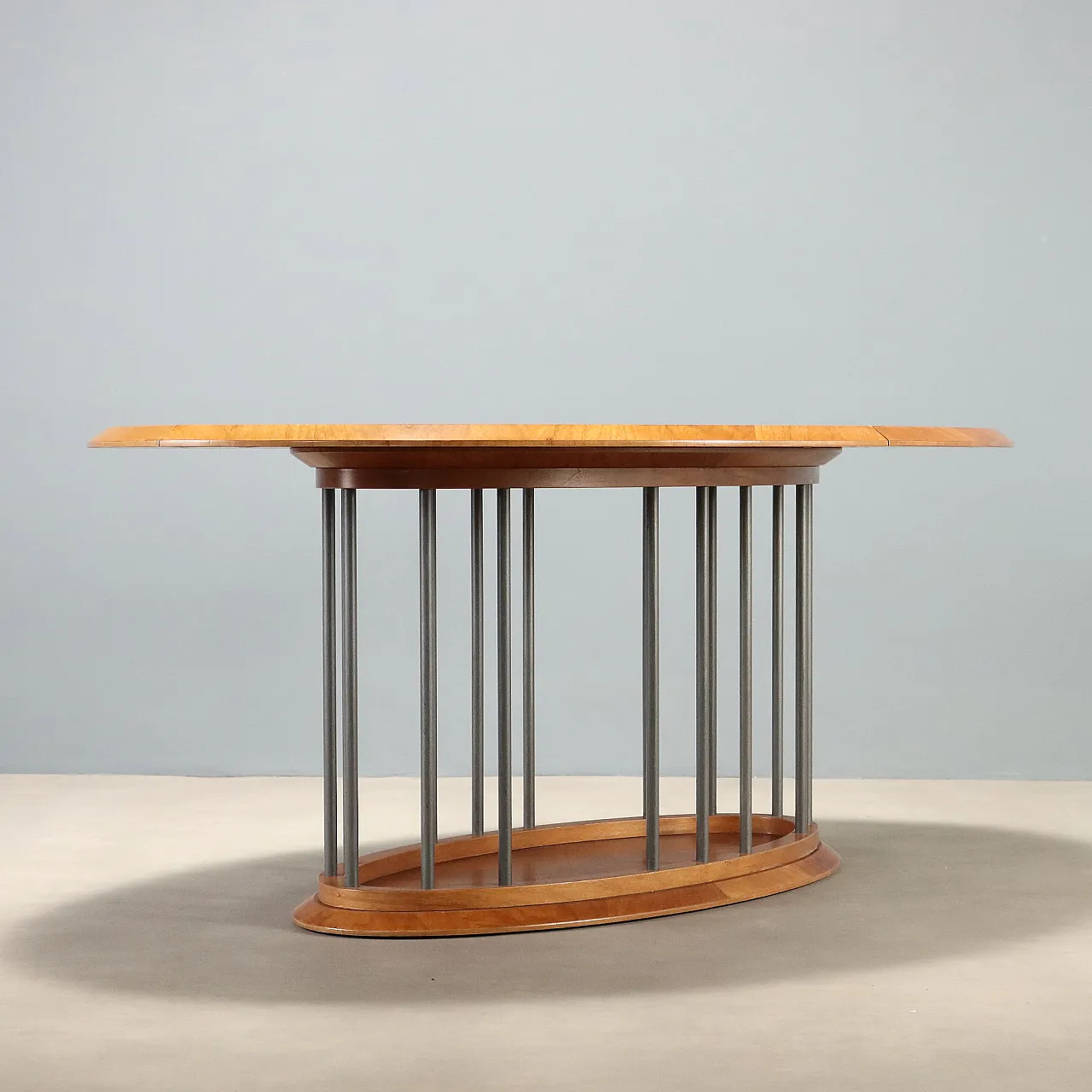 Oval table, late 20th century 8