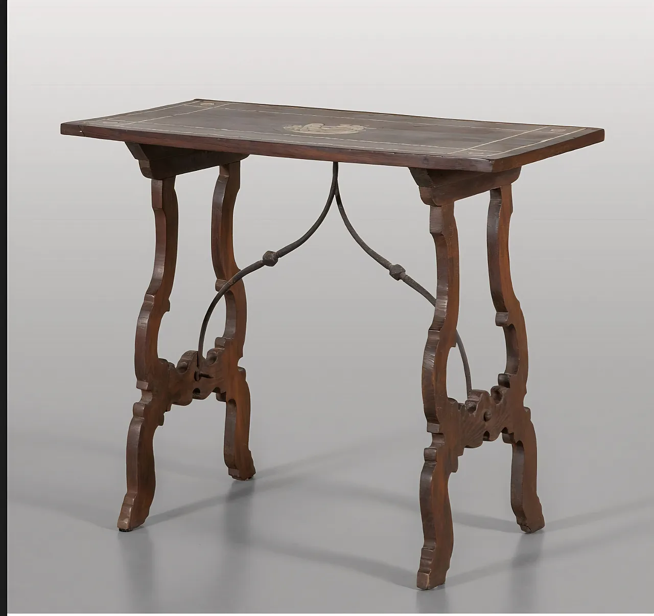 Lira table in wood and ivory inlay, 18th century 2