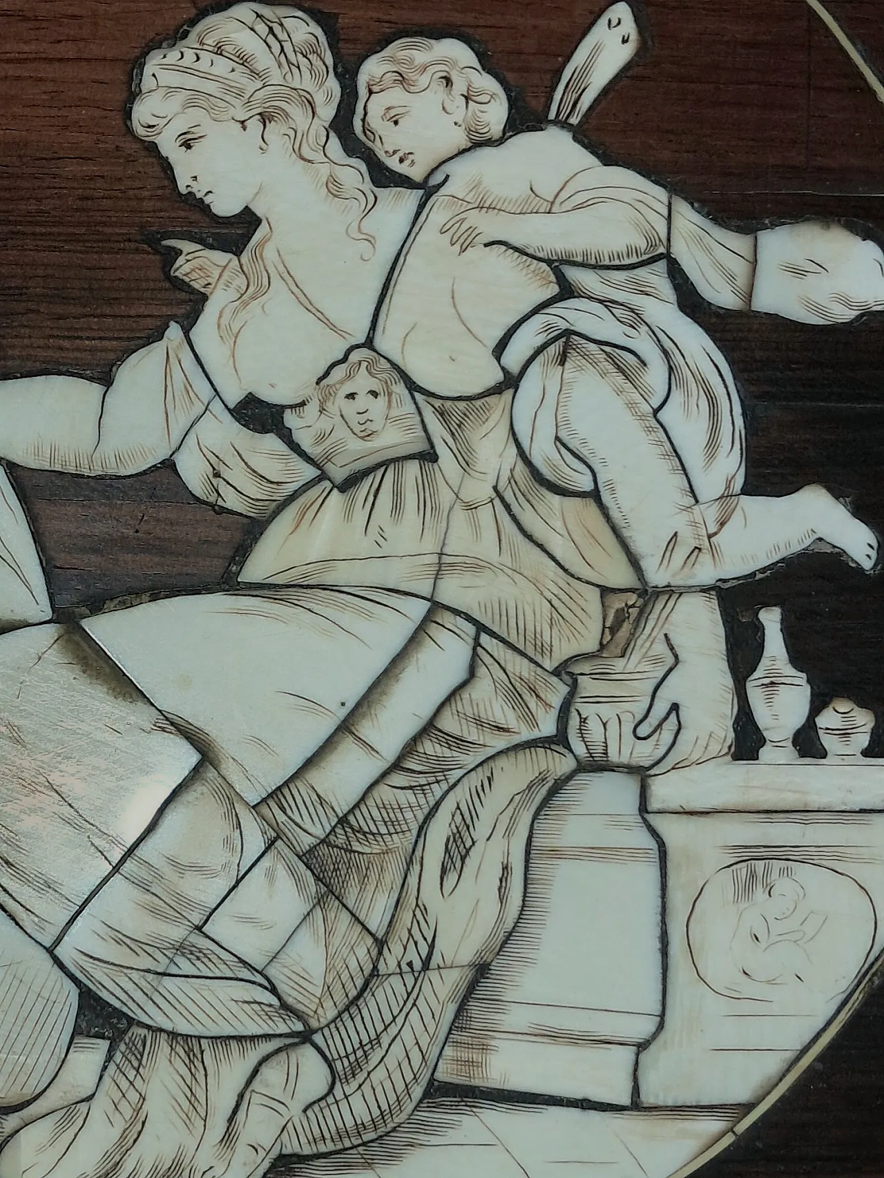 Lira table in wood and ivory inlay, 18th century 7