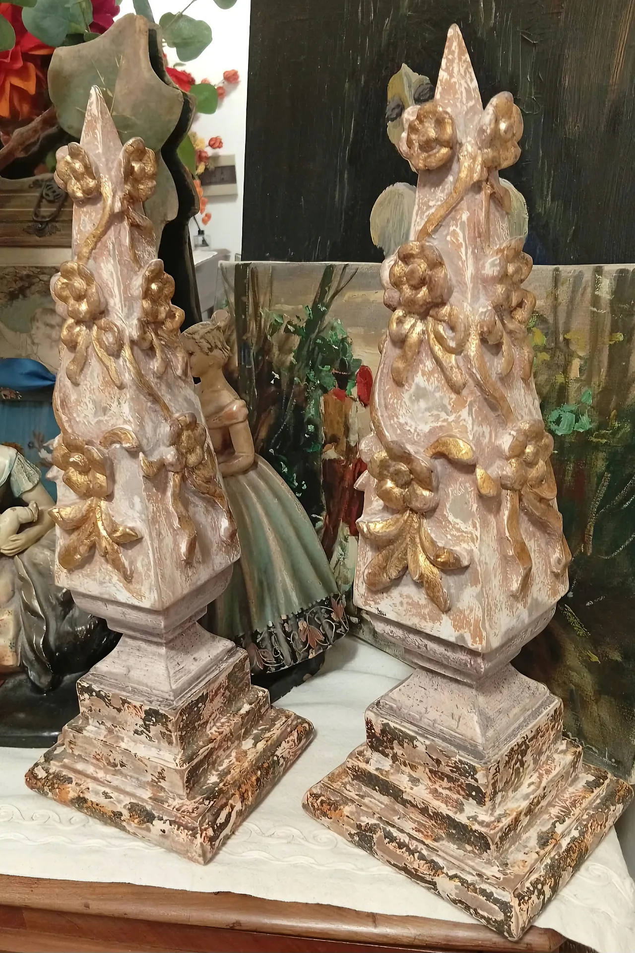 Pair of carved and gilded wood obelisks, 1980s 2