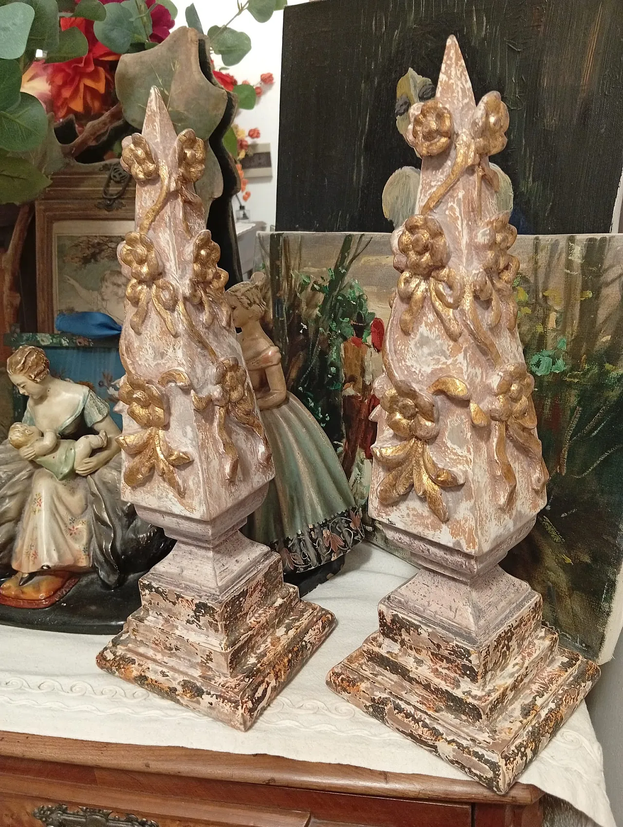 Pair of carved and gilded wood obelisks, 1980s 3