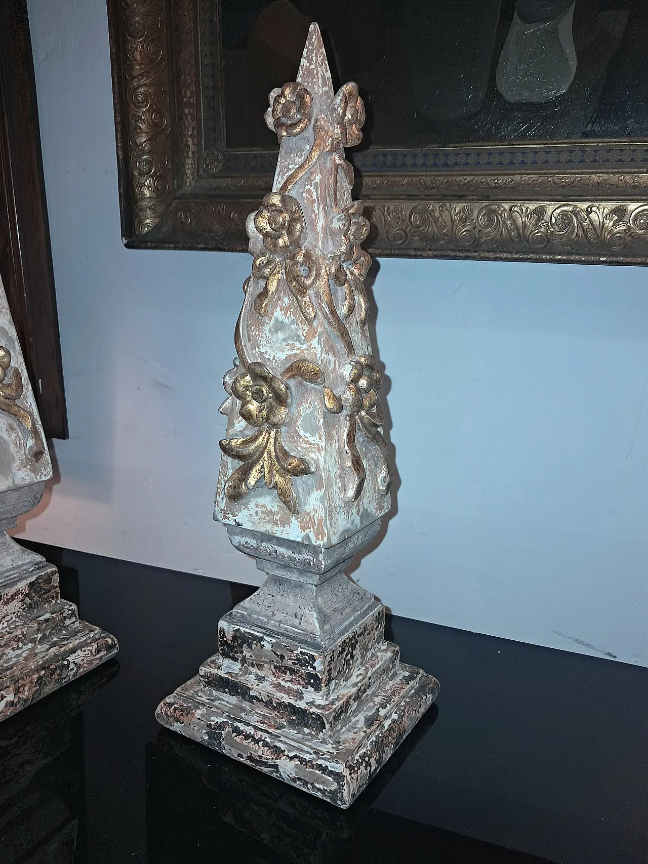 Pair of carved and gilded wood obelisks, 1980s 6