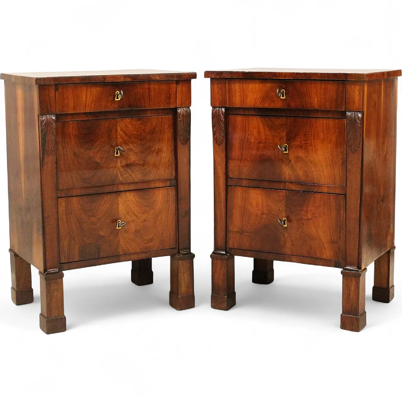 Pair of Empire walnut chests of drawers, Italy, 19th century 13