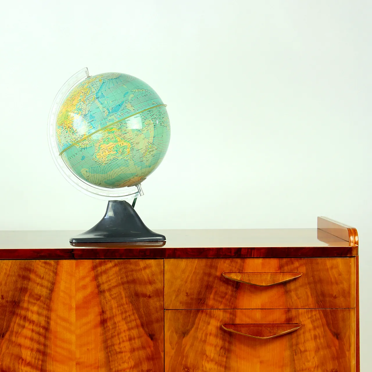 Illuminating Plastic Globe, Czechoslovakia 1960s 1