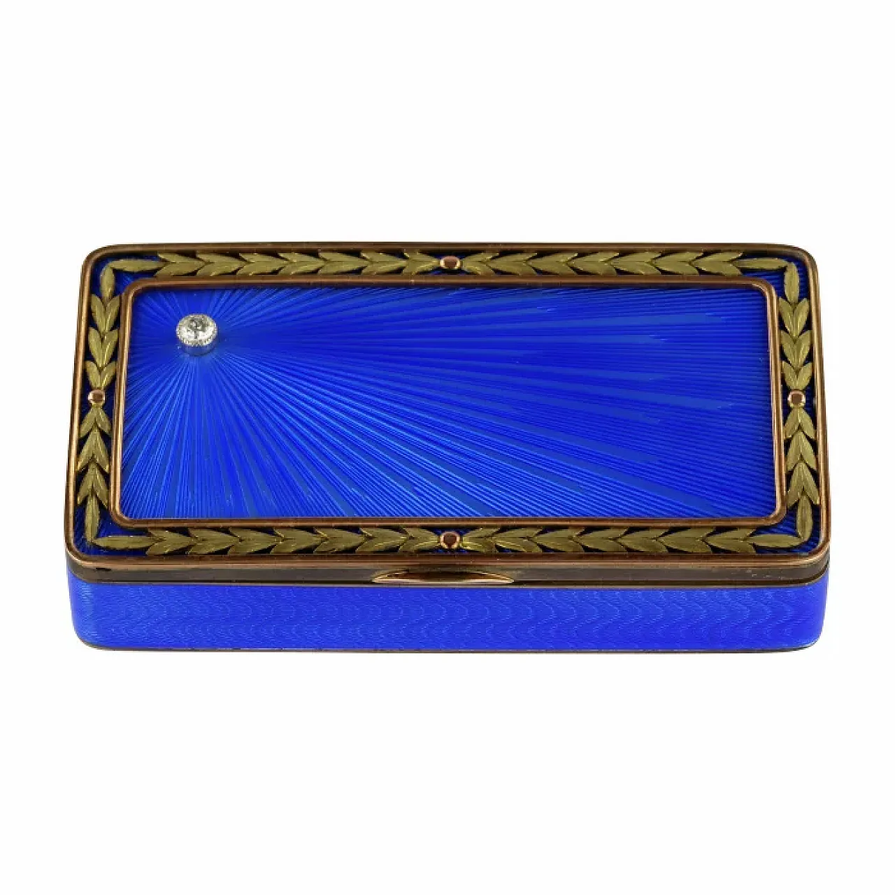 Silver snuff box, late 19th century 1