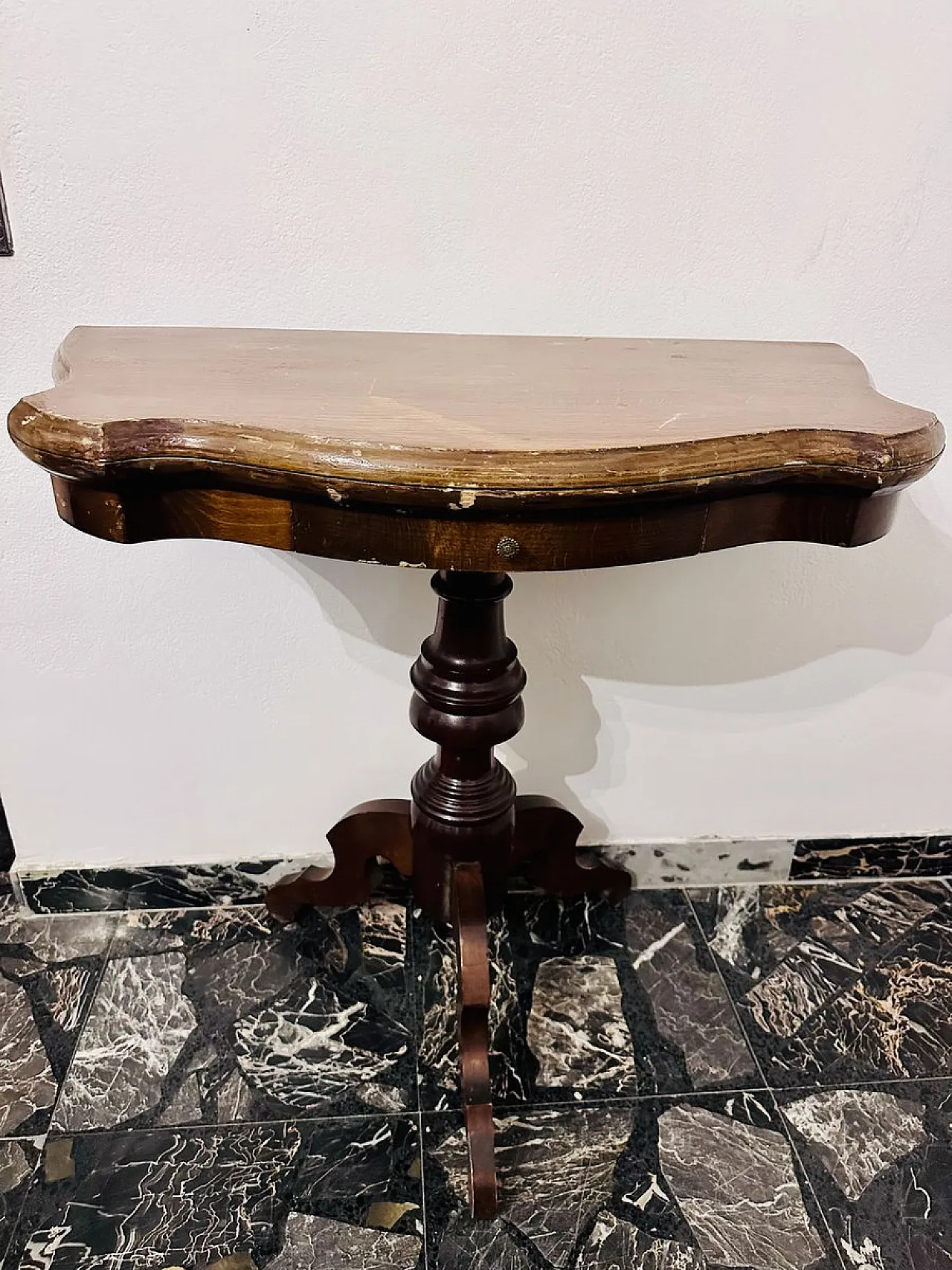 Sicilian chess table 1