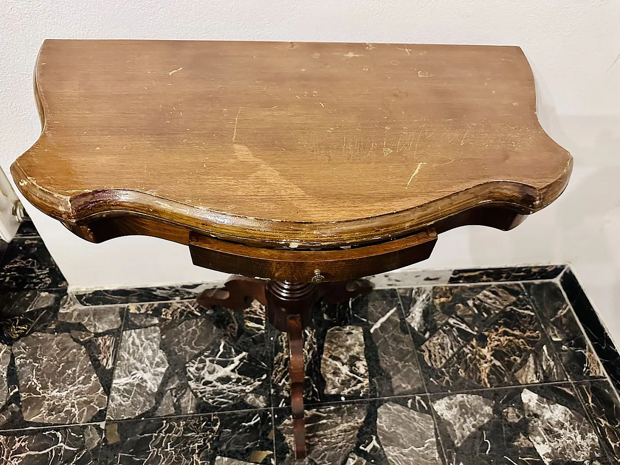 Sicilian chess table 5