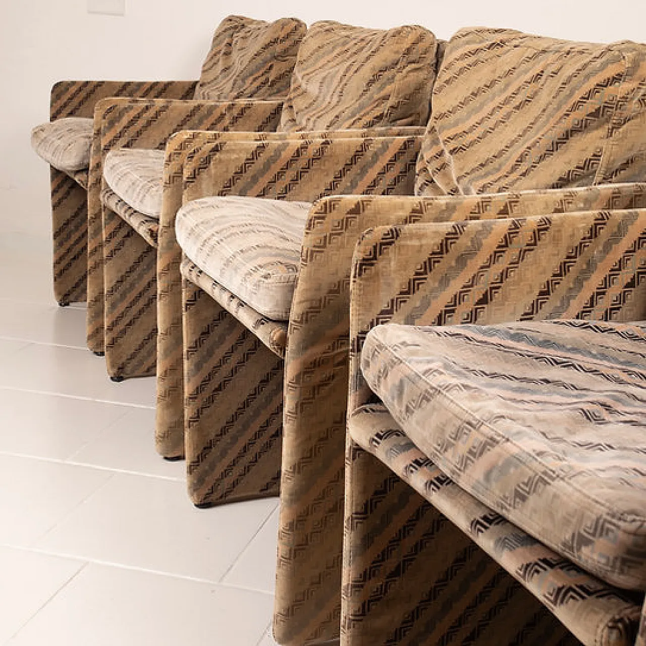 4 Salpol armchairs by Angelo Mazzola and Missoni, late 20th century 5