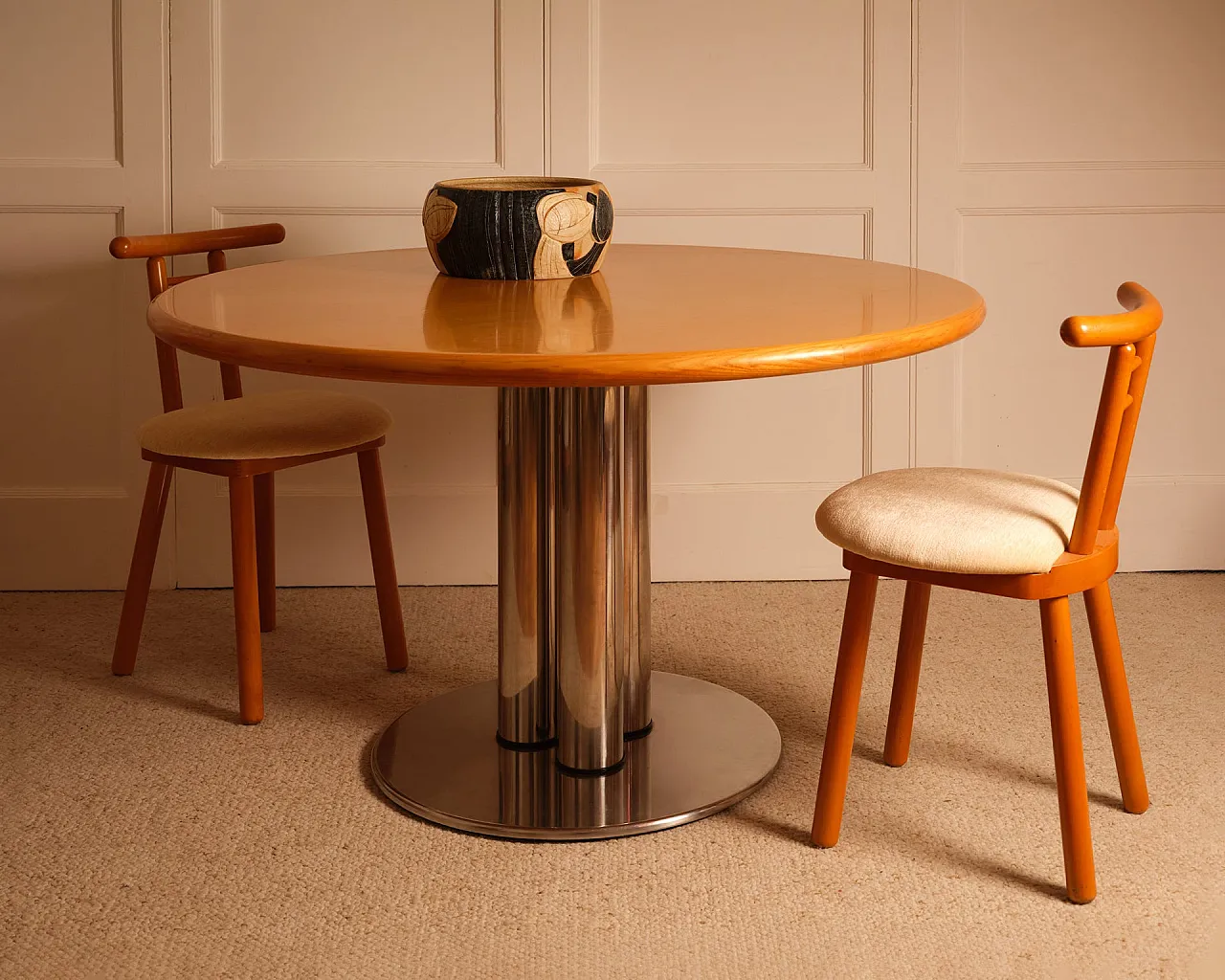 Wood and metal circular table, 1970s 8