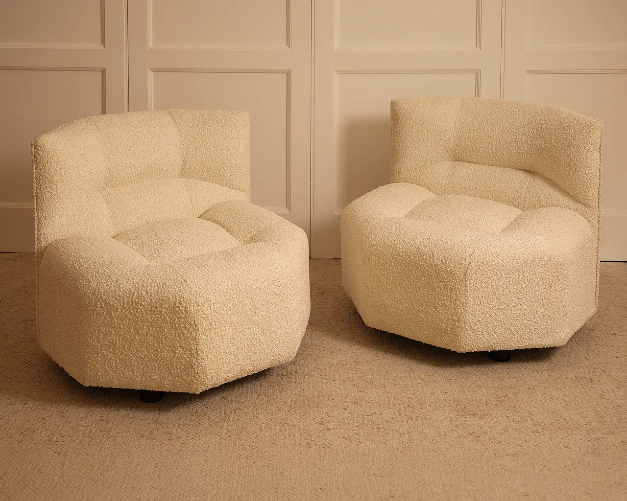 Pair of Govin armchairs, 1980s 10
