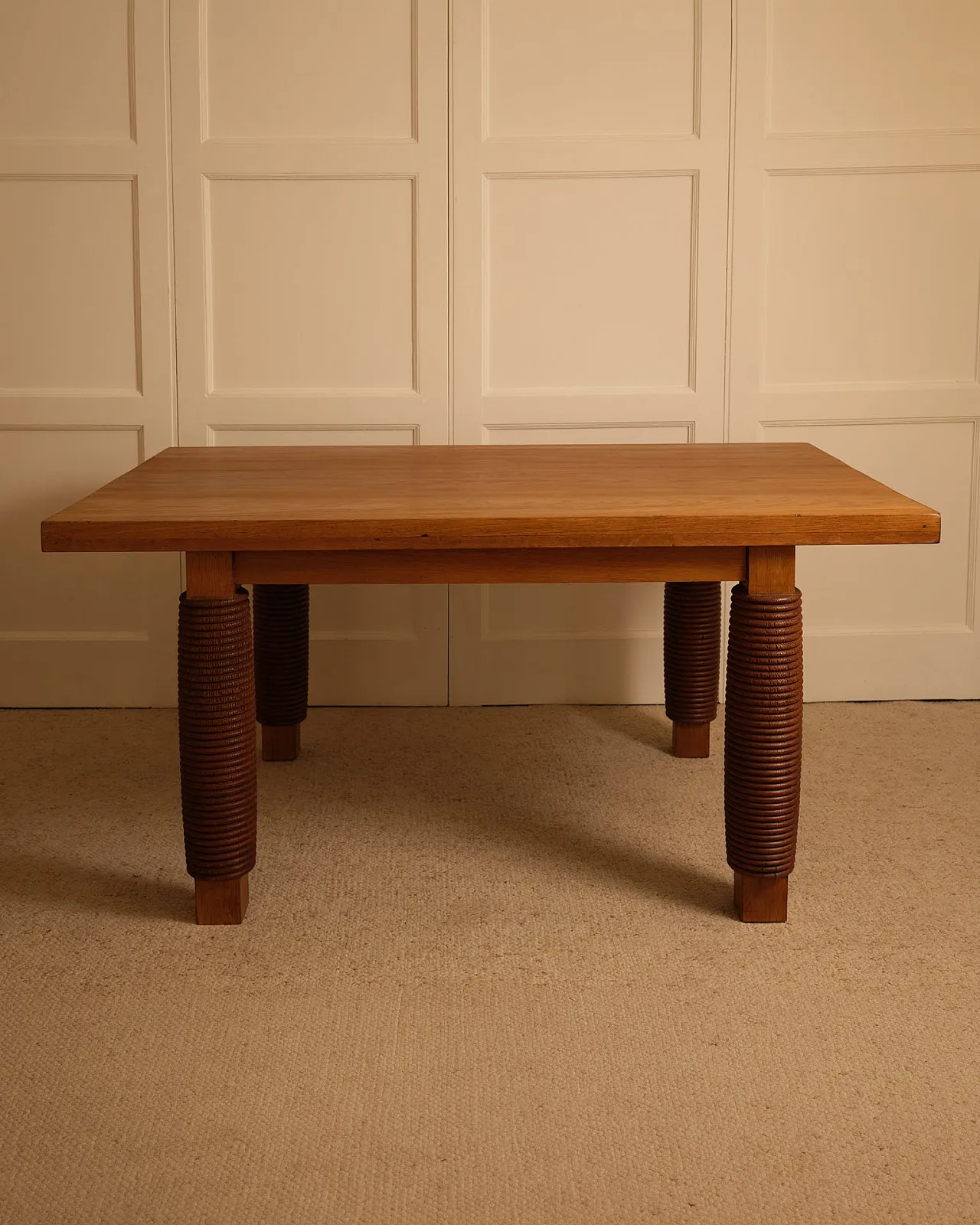 Sculptural wooden table, 1970s 2