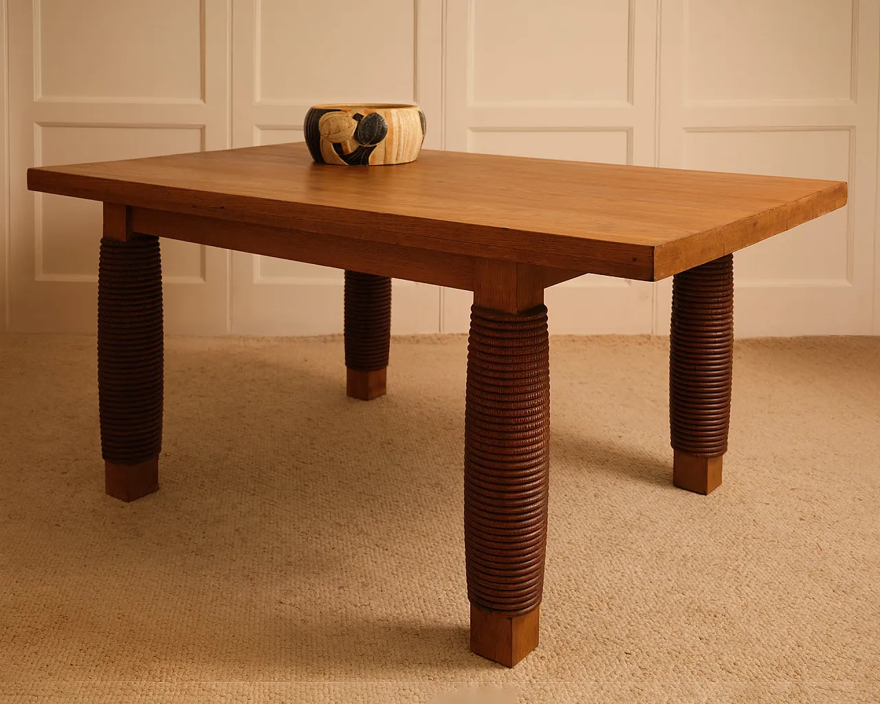 Sculptural wooden table, 1970s 8