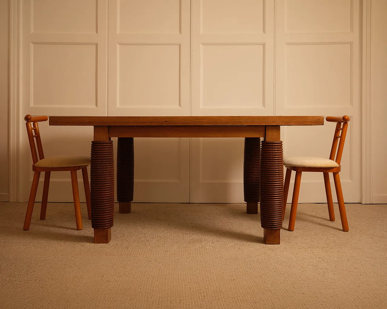 Sculptural wooden table, 1970s 12