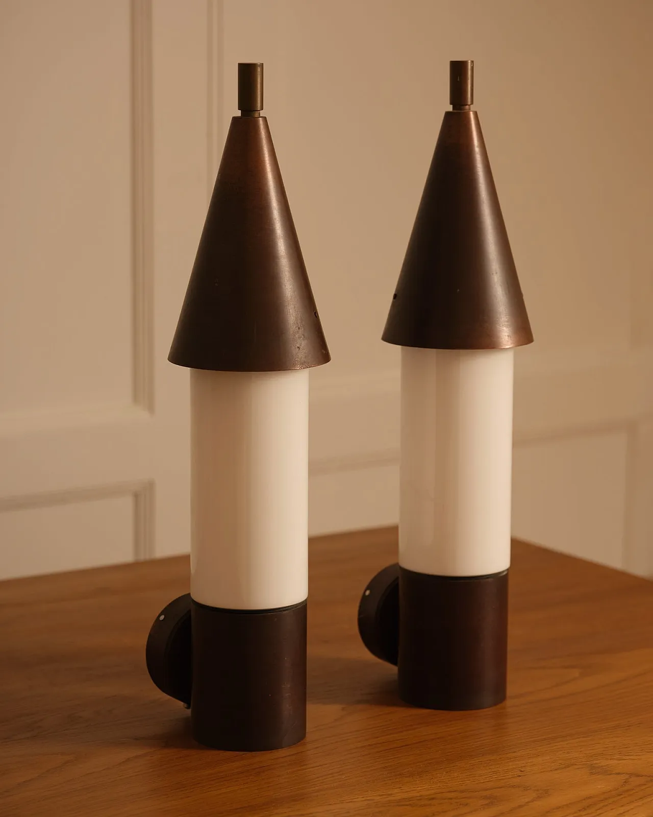 Pair of wall sconces, 1970s 5