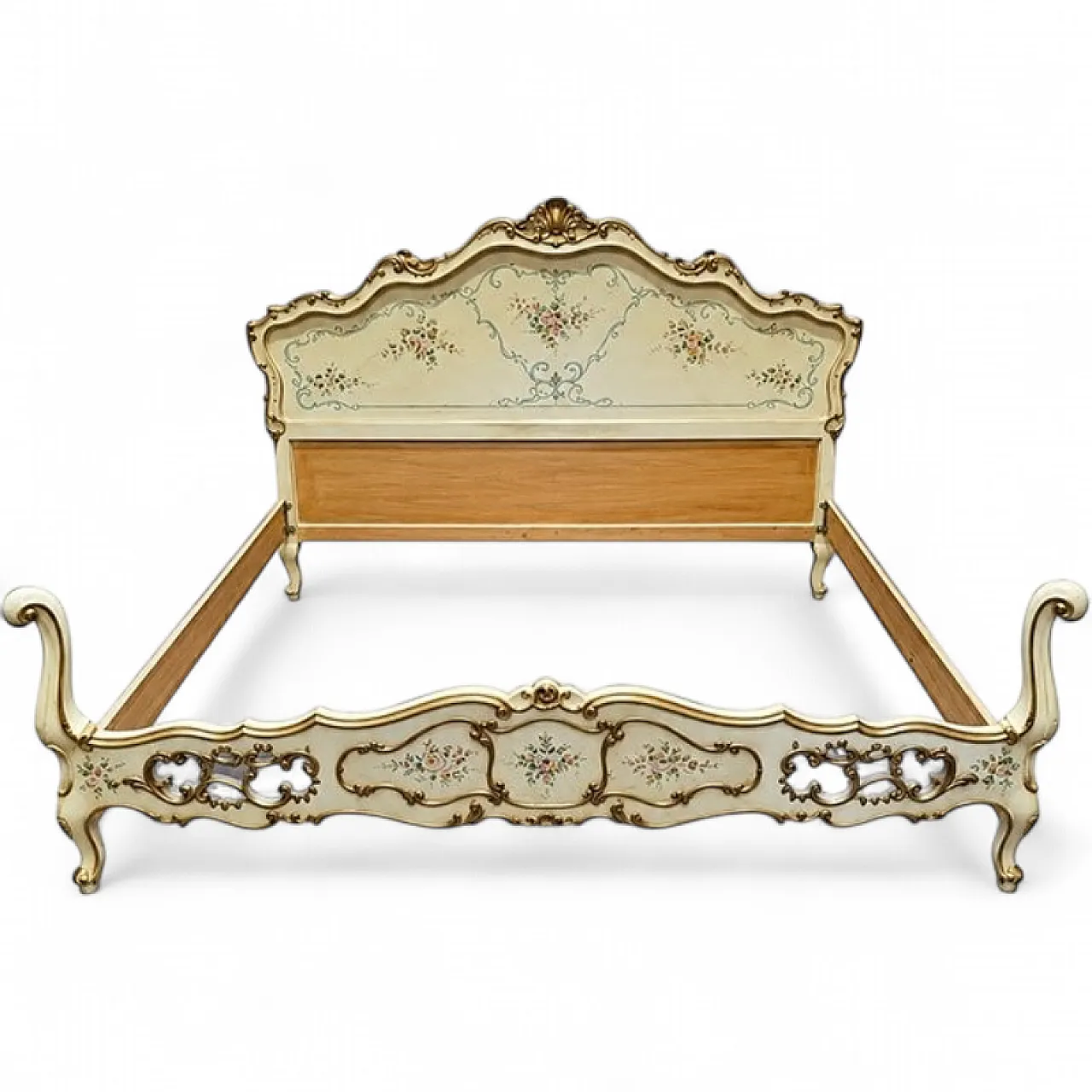 Venetian lacquered and painted double bed, 20th century 6