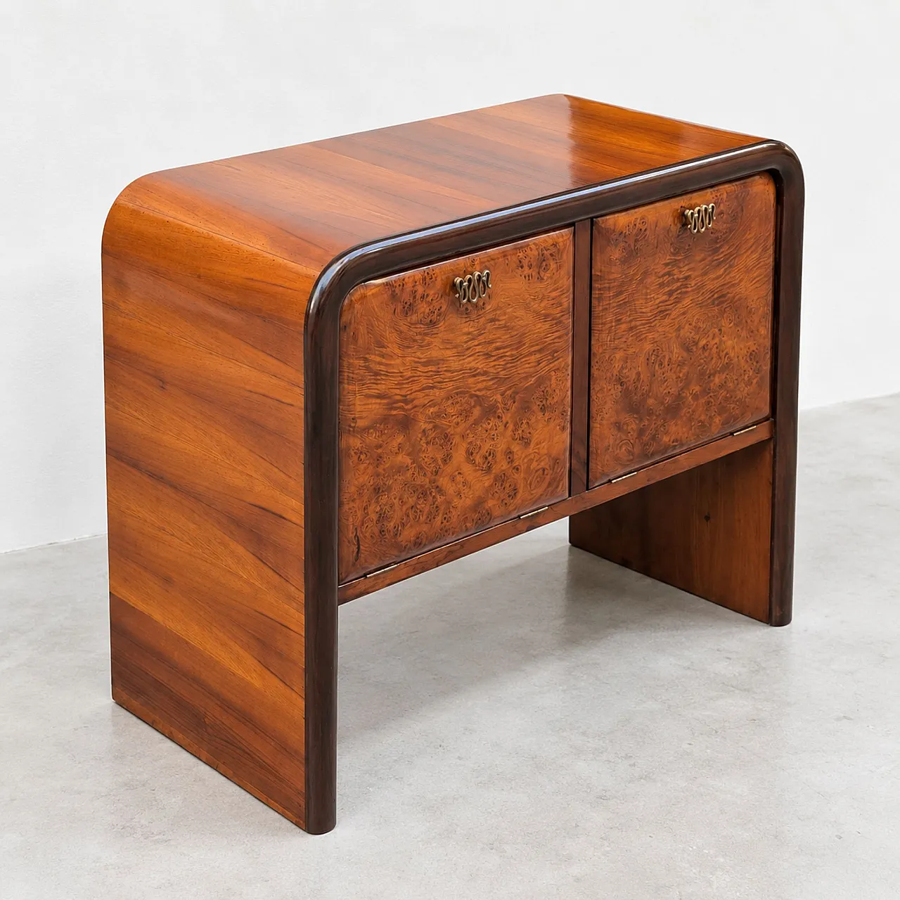 Art Deco Walnut and Burl Bar Cabinet in the Style of Gio Ponti, 1940s 9