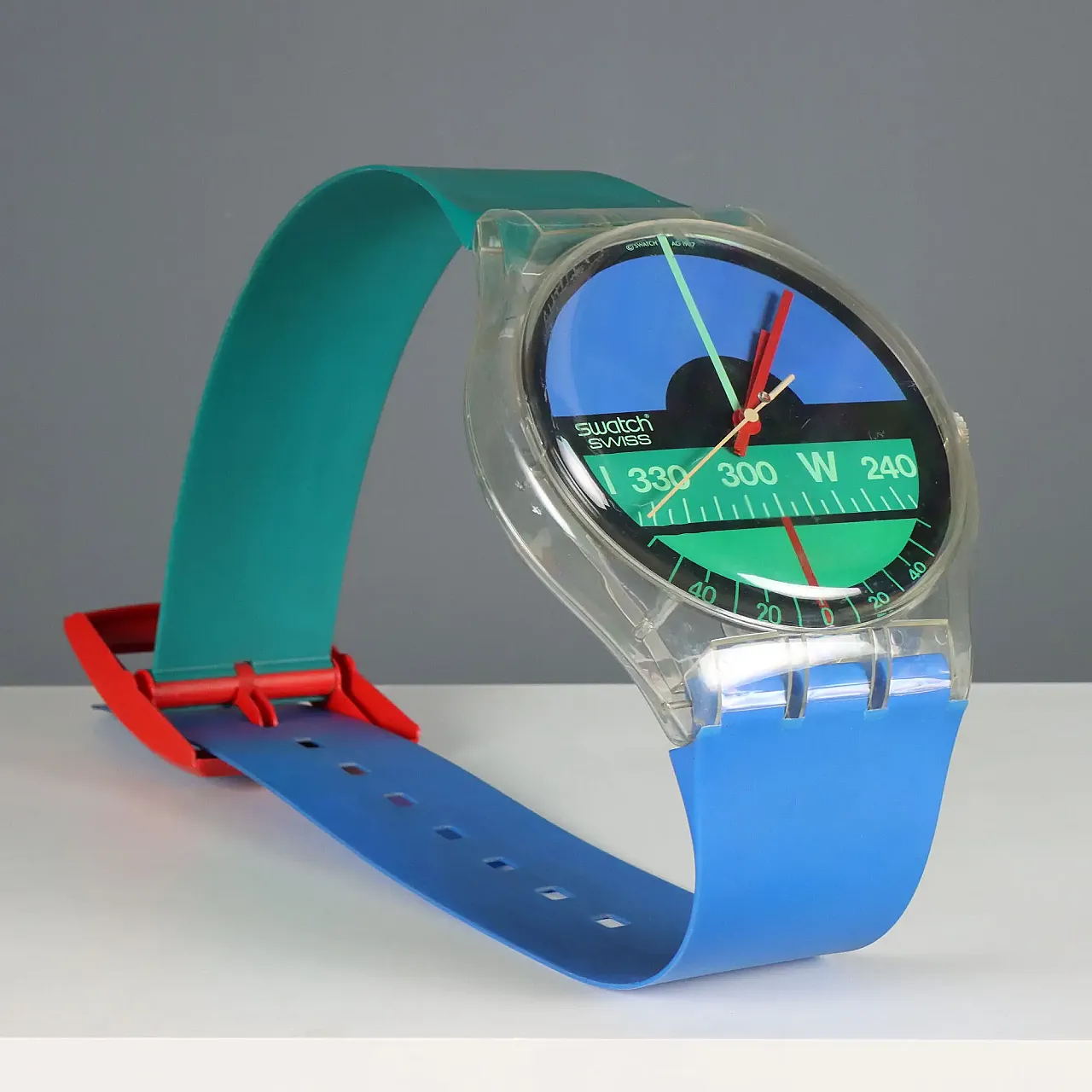 Maxi Swatch da parete modello Nautilus, anni '80 1