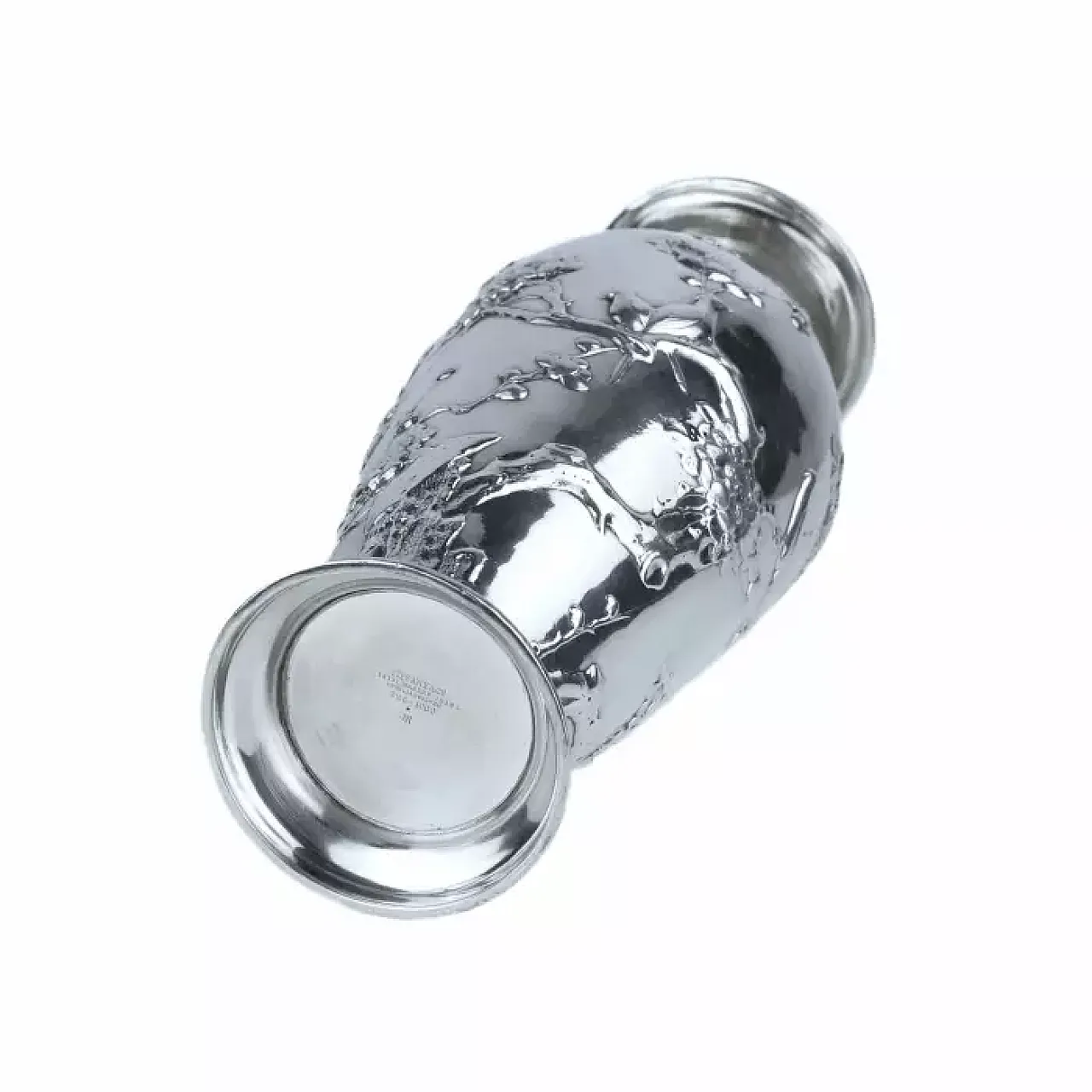 Sterling silver vase in Japanese style by Tiffany & Co., 1920s 3
