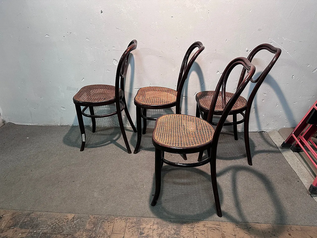 4 Sedie Mondus di Thonet, '900 3