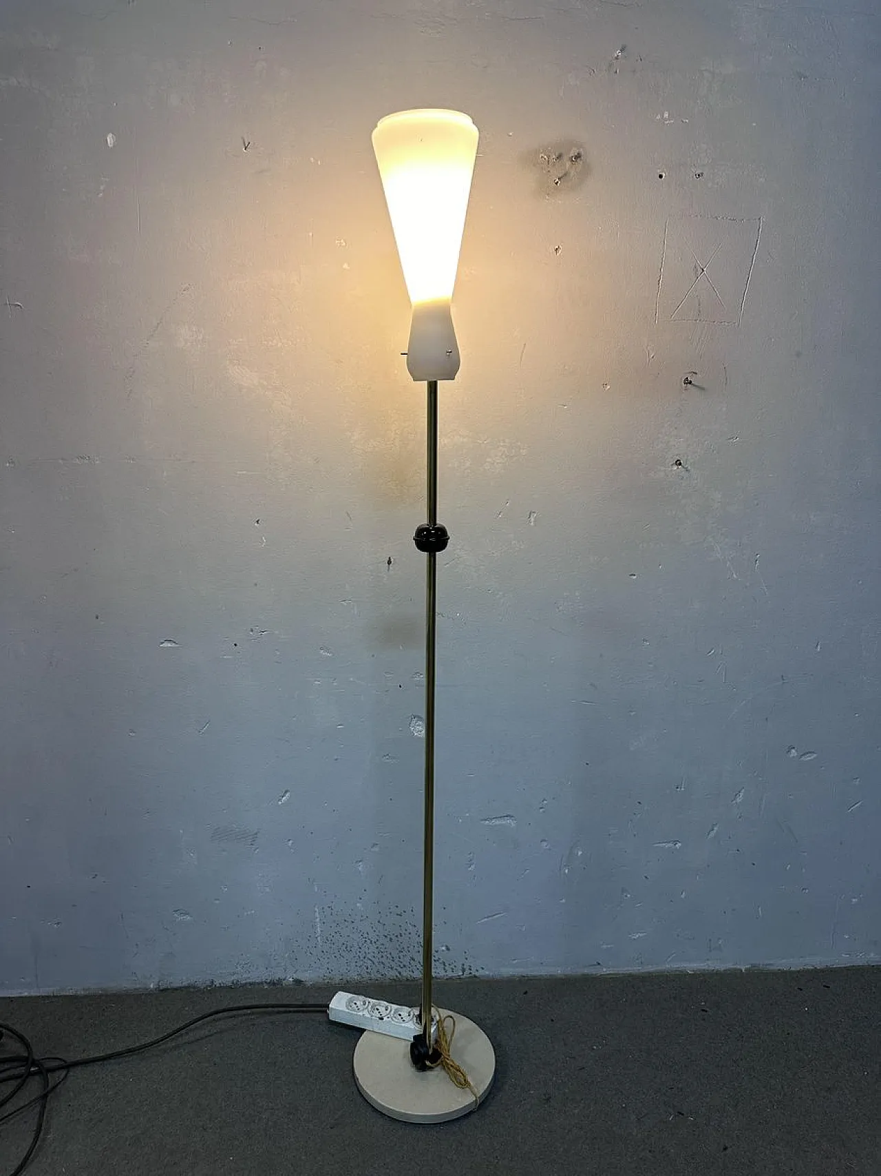 Brass and glass floor lamp 3