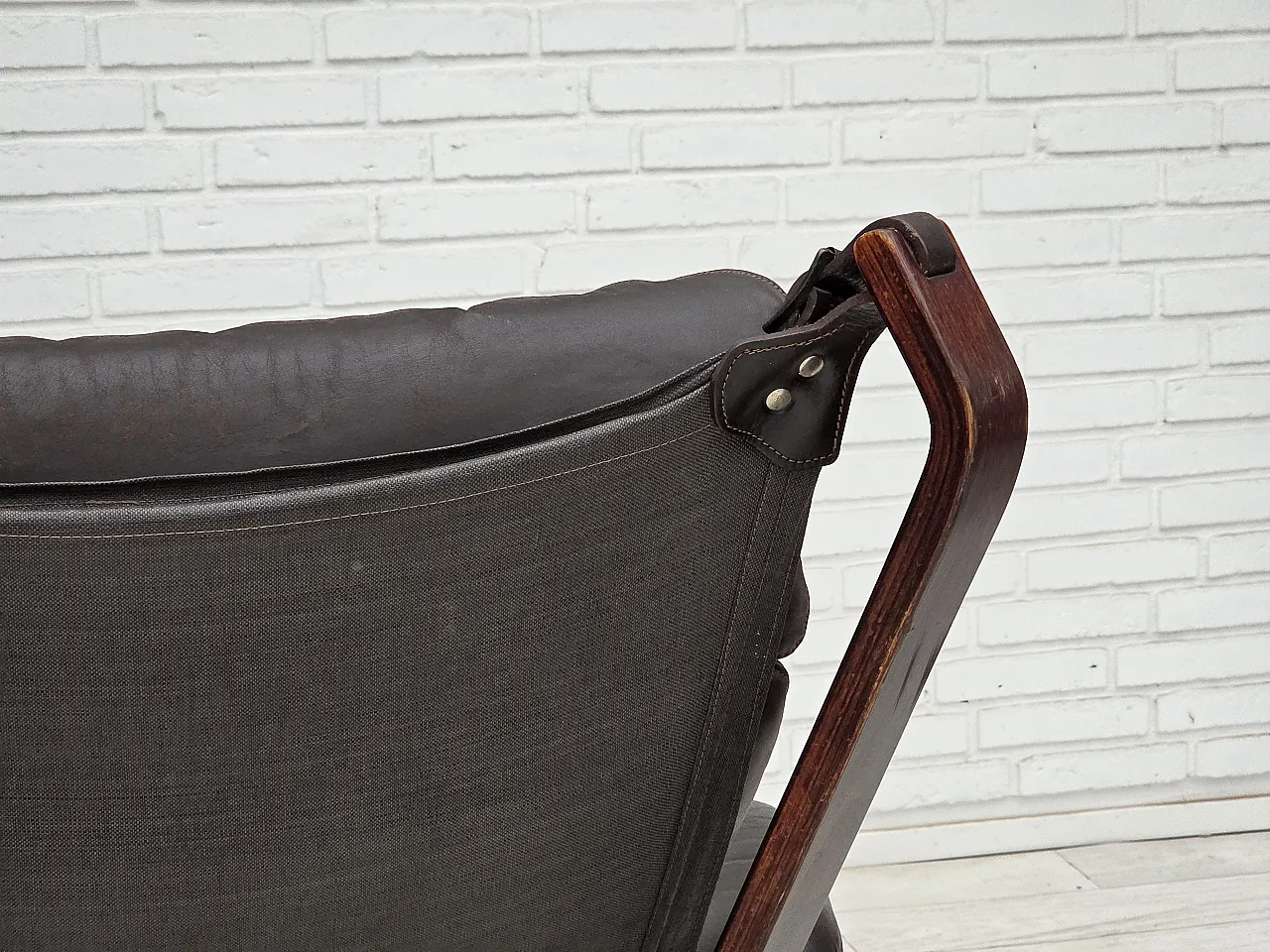 1970s, Norwegian chair by Sigurd Ressel, model "Falcon". 7