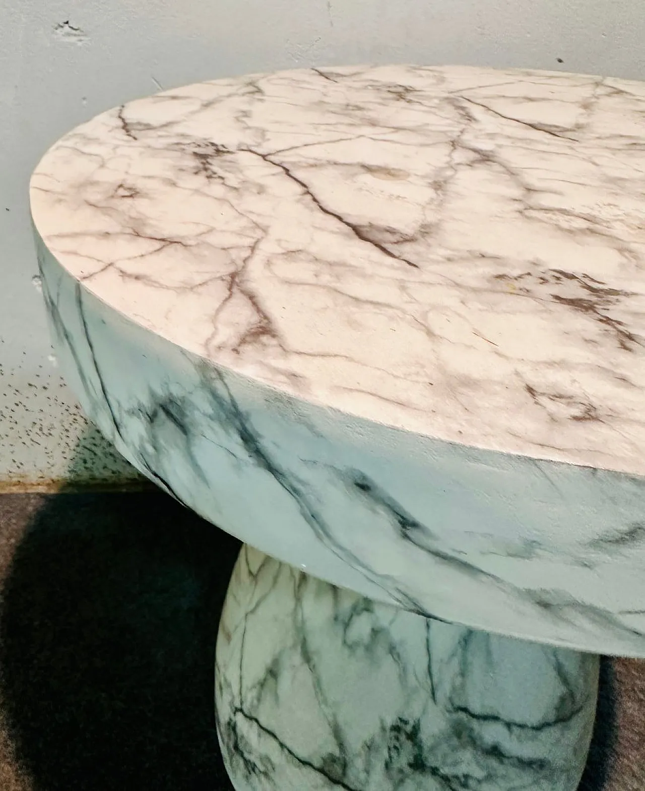 Resin-Coated Ceramic Coffee Table in Marble-Like Finish 4