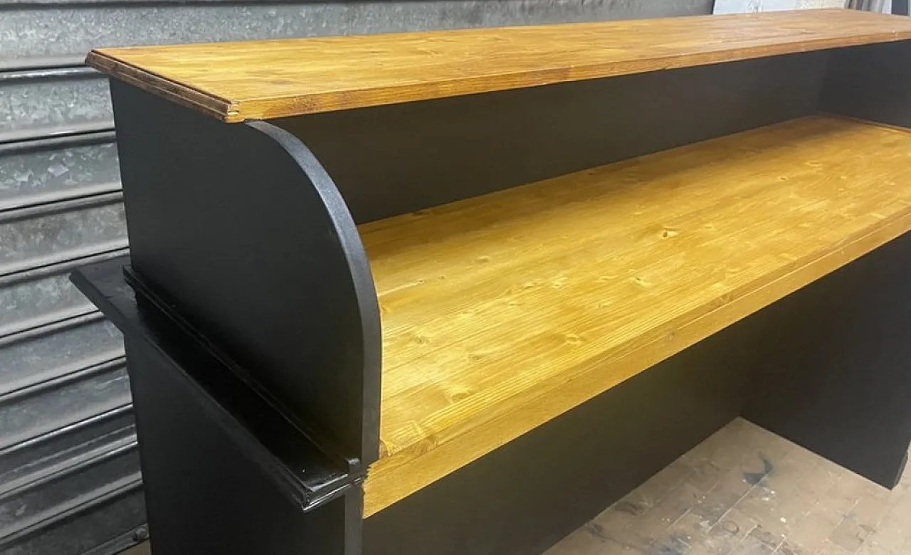 Mid-Century Counter, 1960s 3