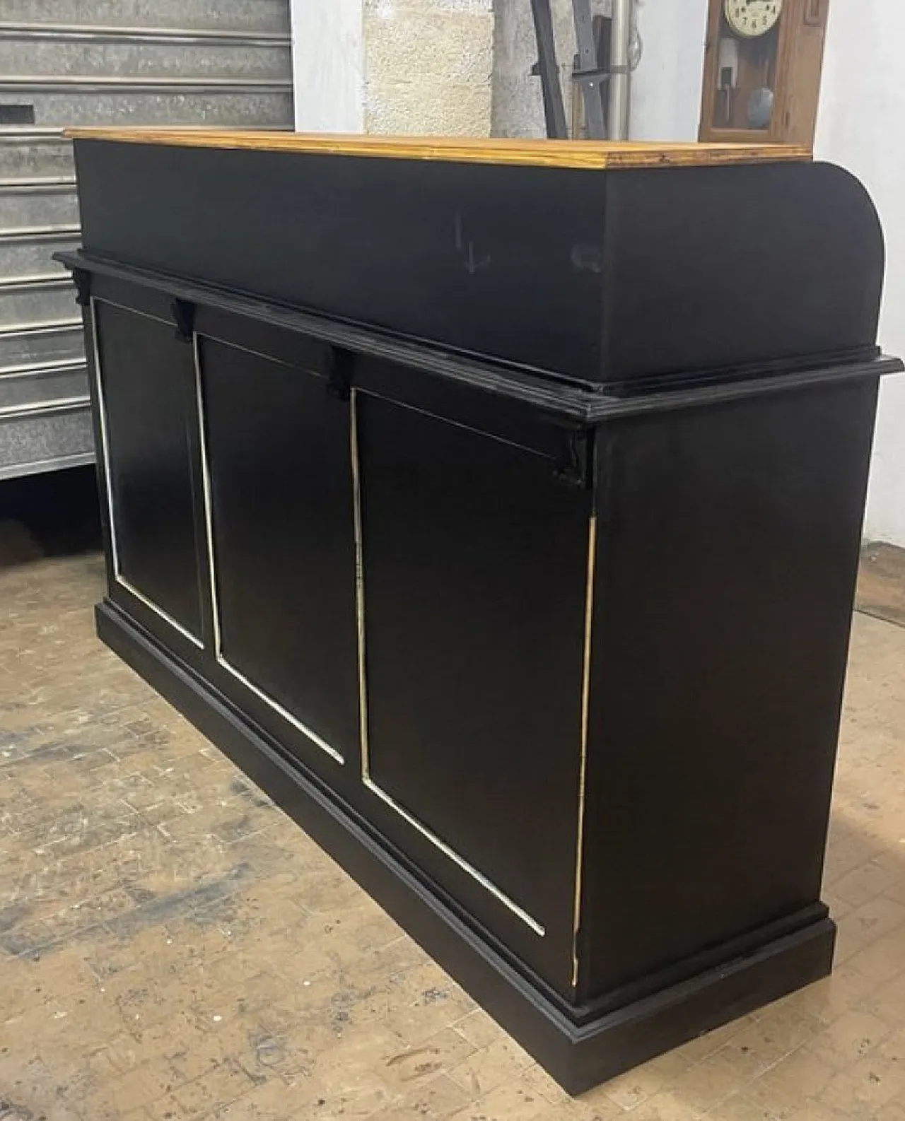 Mid-Century Counter, 1960s 11
