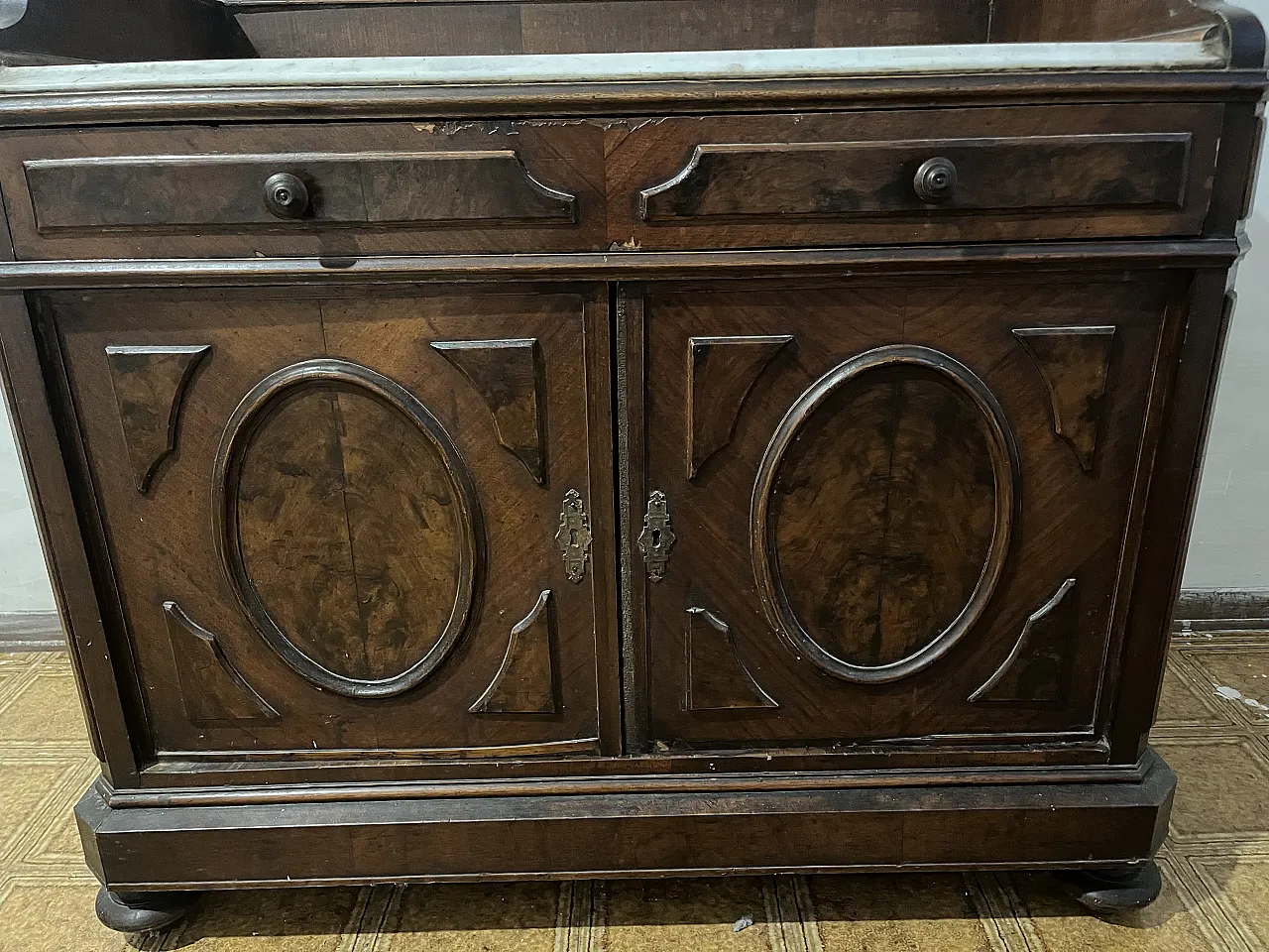 Period dressing table in style – with mirror and marble top 3