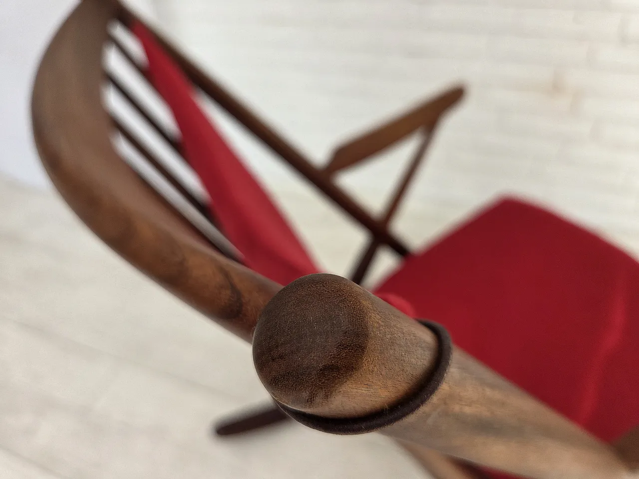 1960s Danish rocking chair by Frank Reenskaug, model 182. 13