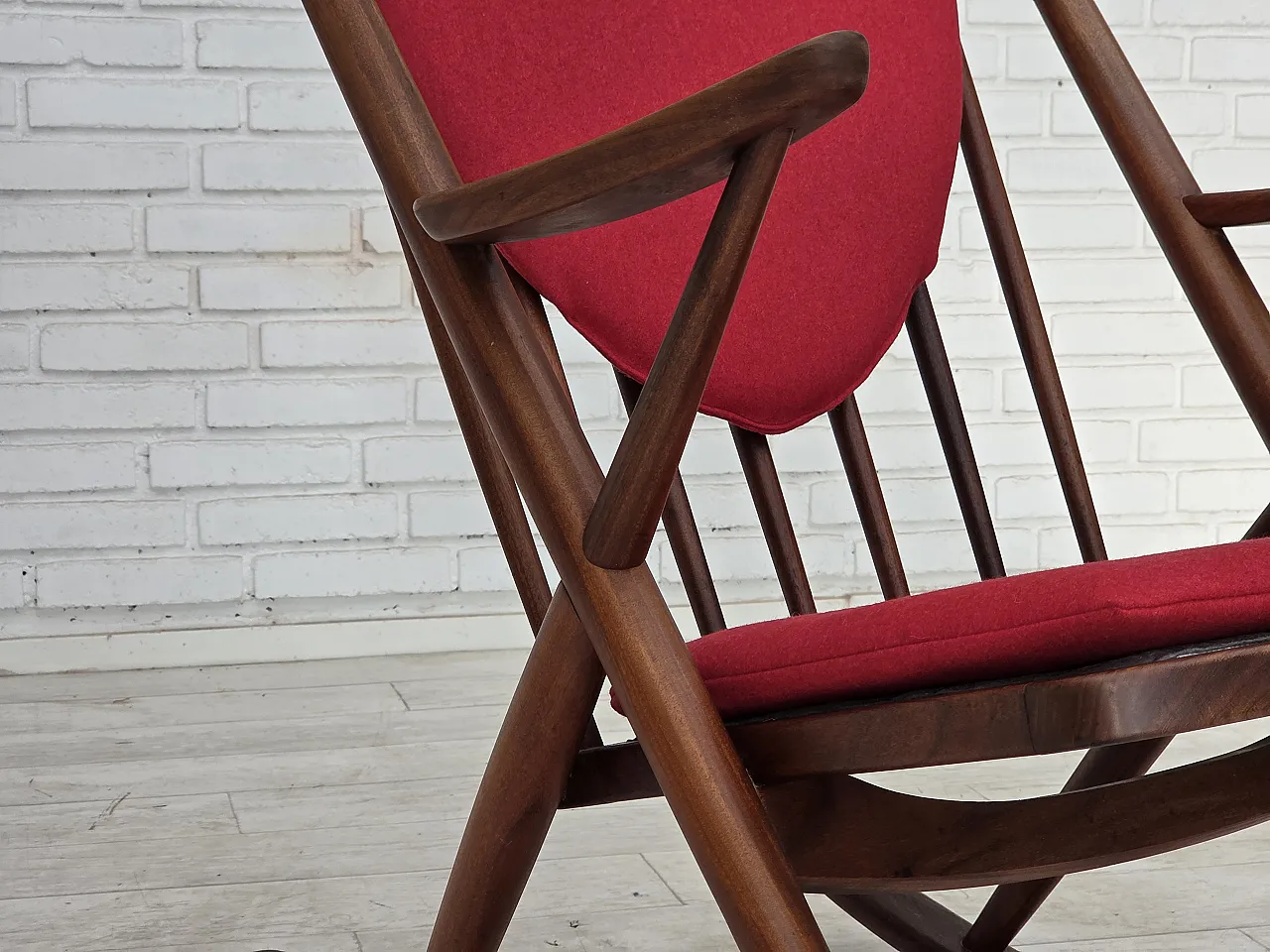 1960s Danish rocking chair by Frank Reenskaug, model 182. 15