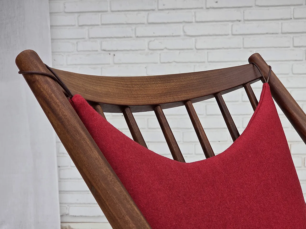 1960s Danish rocking chair by Frank Reenskaug, model 182. 23