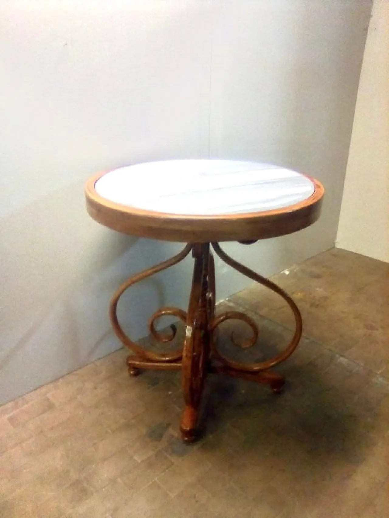 Dining table by Michael Thonet for Gebrüder Thonet Vienna GMBH, France 1