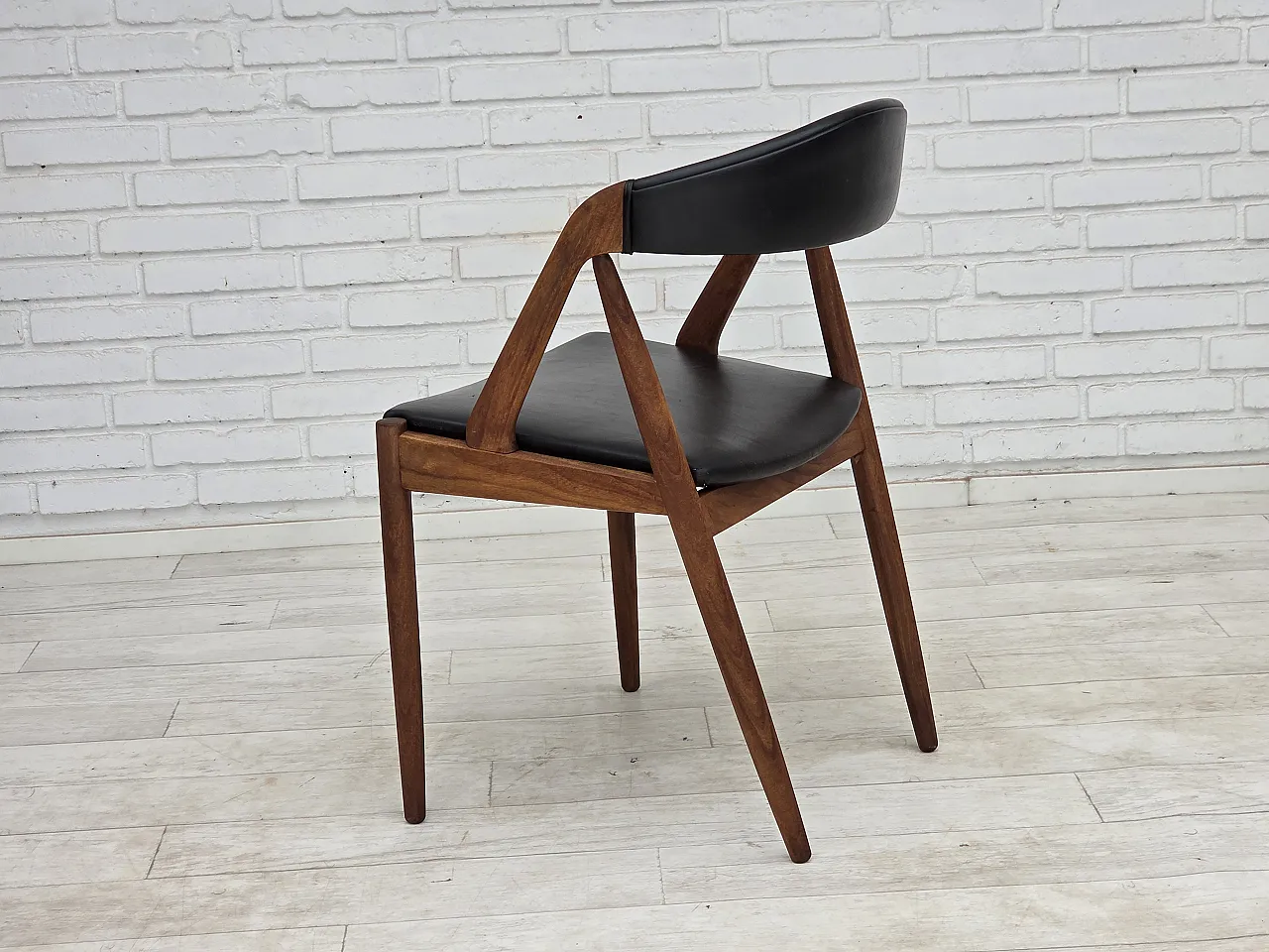 1960s, Danish design by Kai Kristensen, set of 4 armchairs, leather. 7