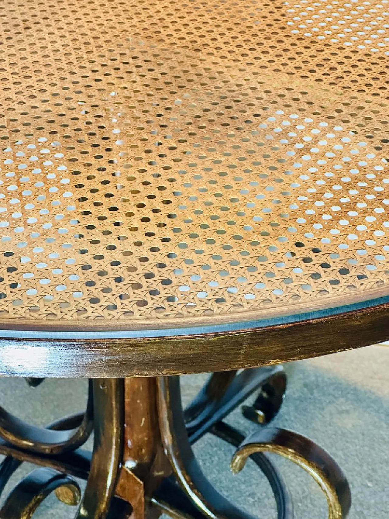 Dining table by Michael Thonet for Thonet 2