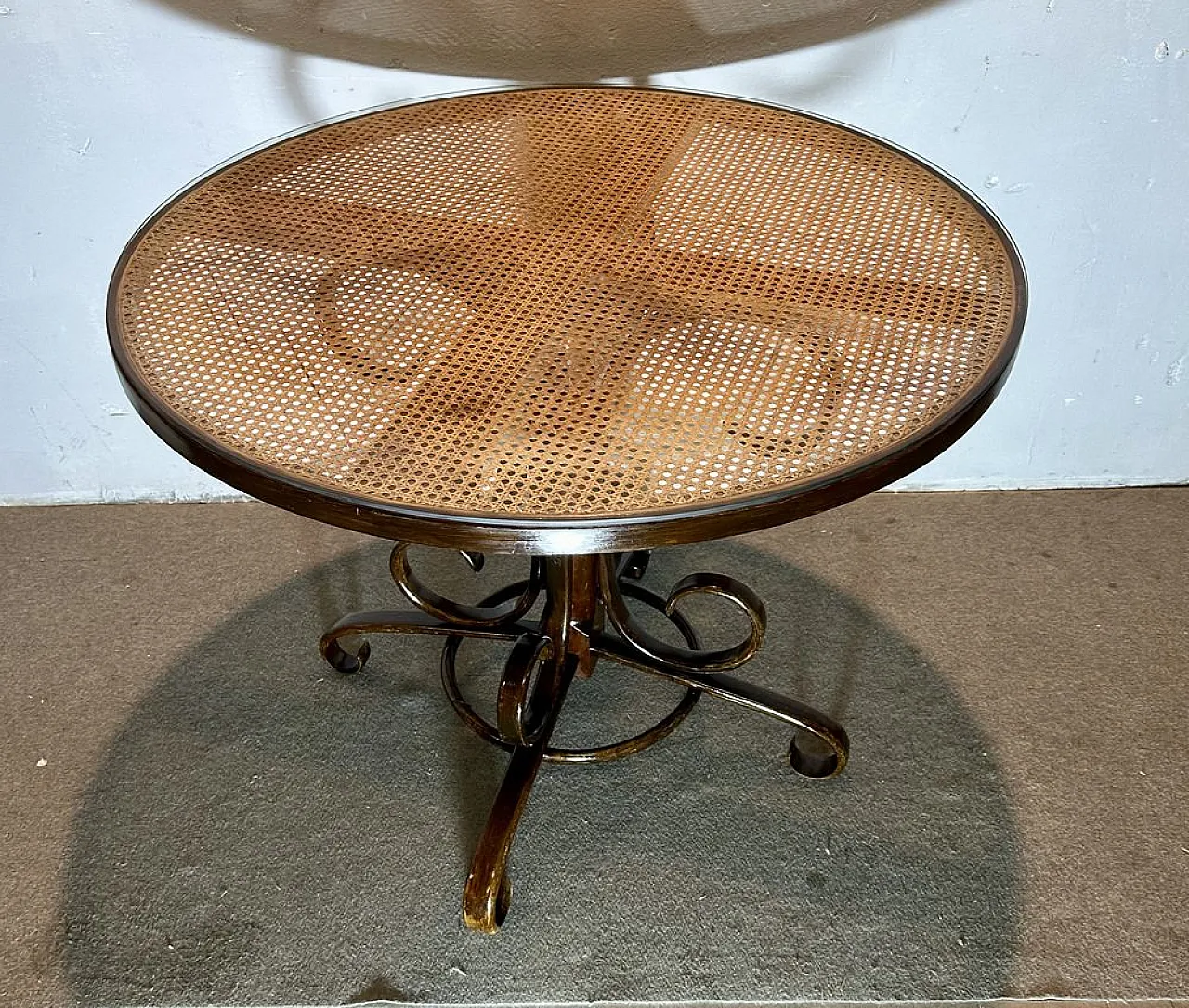 Dining table by Michael Thonet for Thonet 5