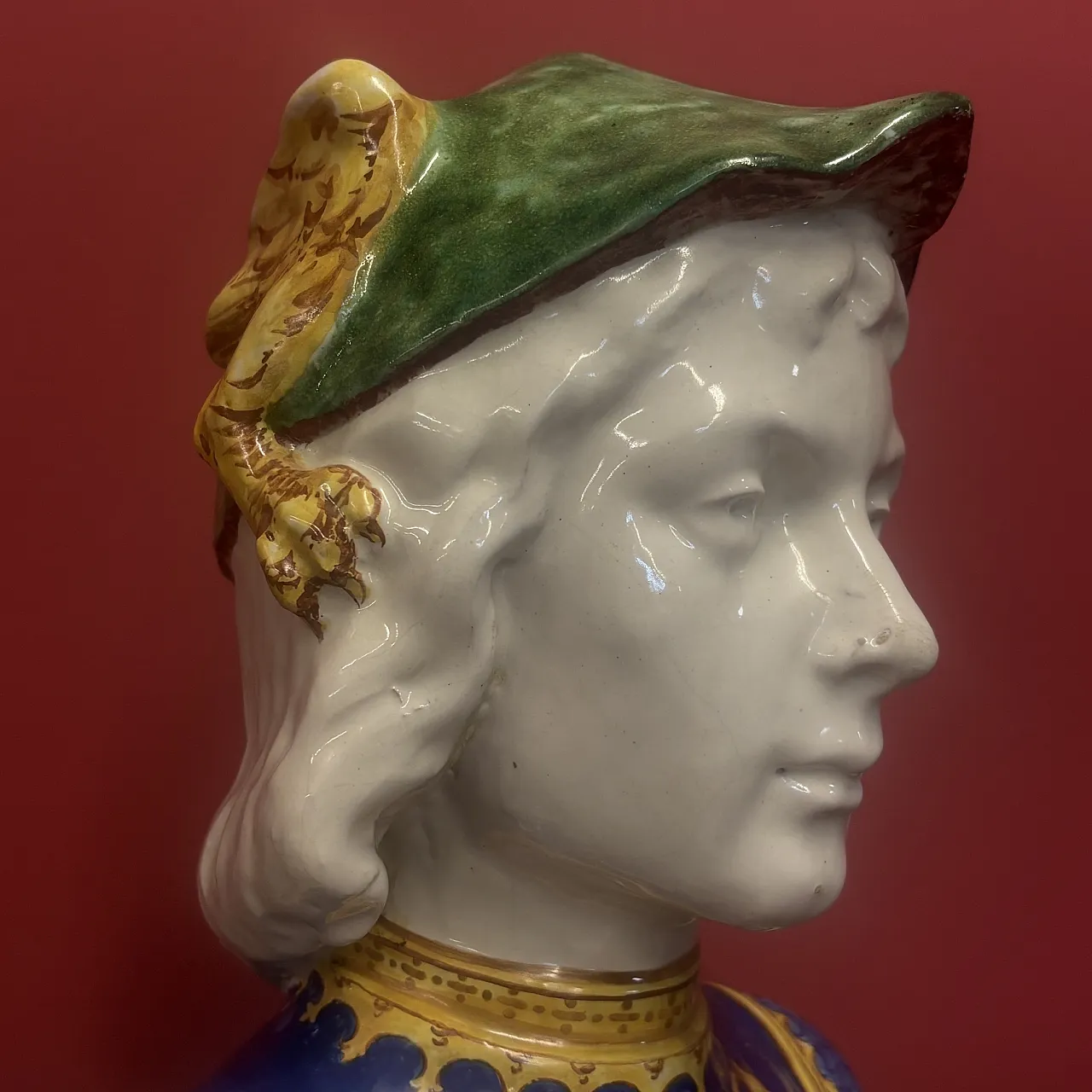 Majolica bust by Angelo Minghetti manufacture Bologna, 19th century 5