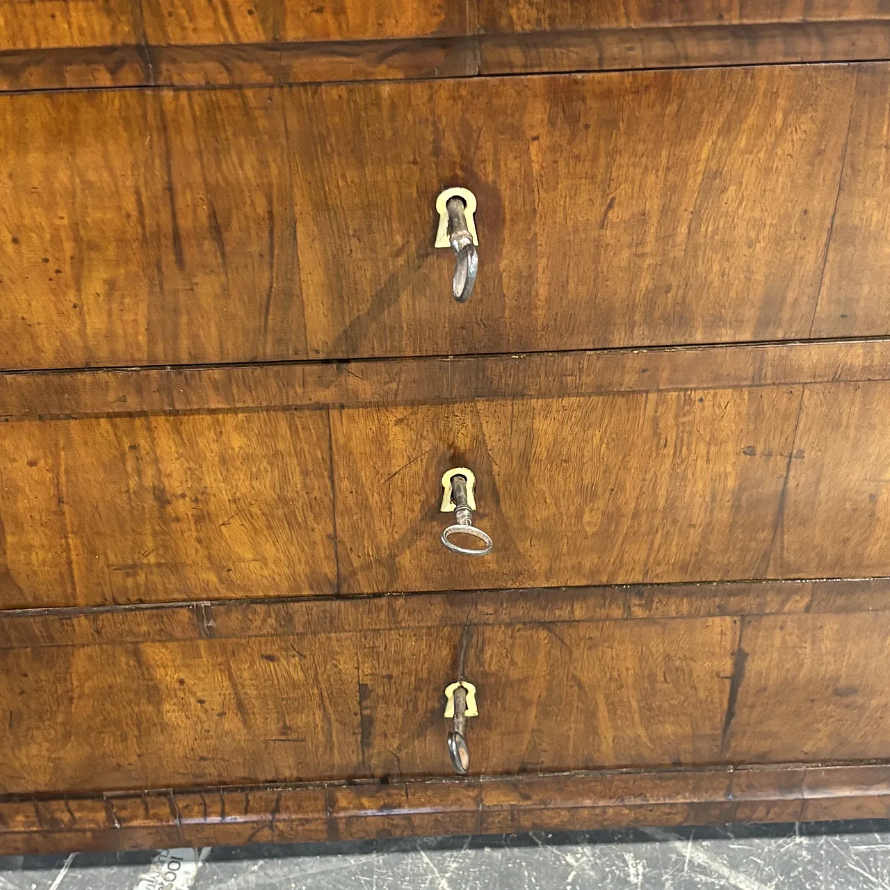 Folding secretaire Charles X Emilia walnut and cherry, 1830 3