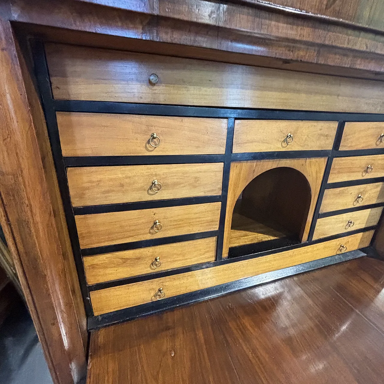 Folding secretaire Charles X Emilia walnut and cherry, 1830 9