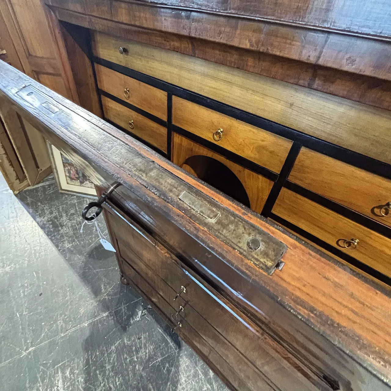 Folding secretaire Charles X Emilia walnut and cherry, 1830 14