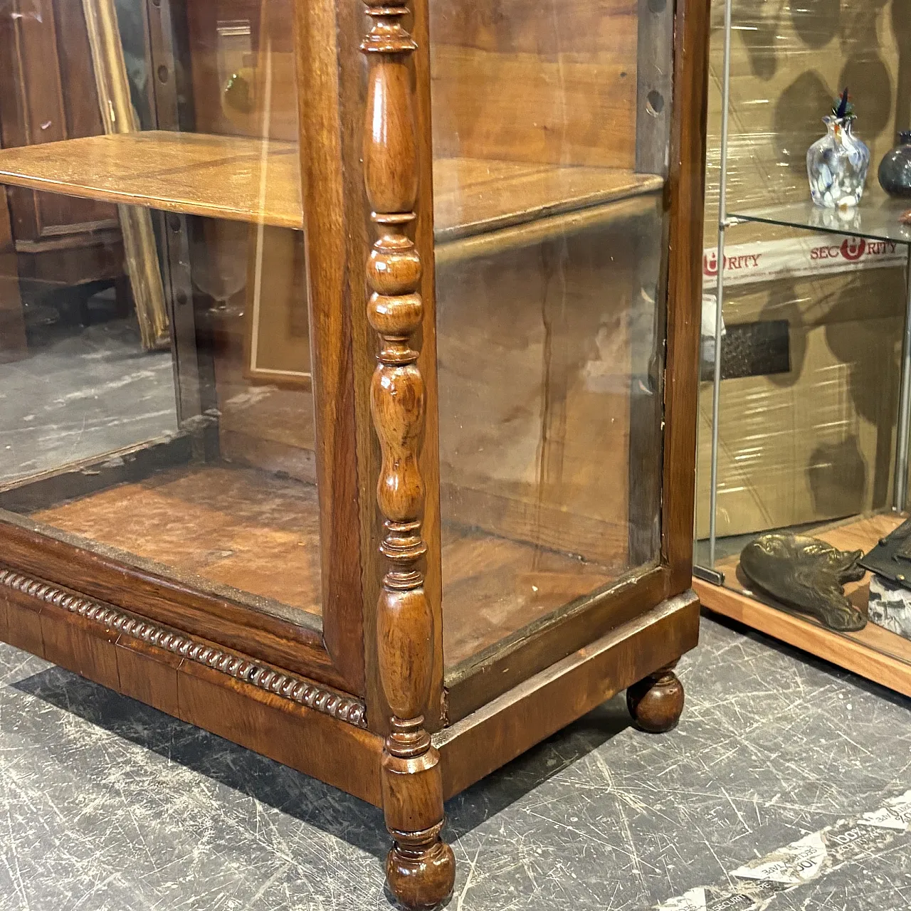 Display cabinet Charles X bookcase in solid walnut restored, 1820 5