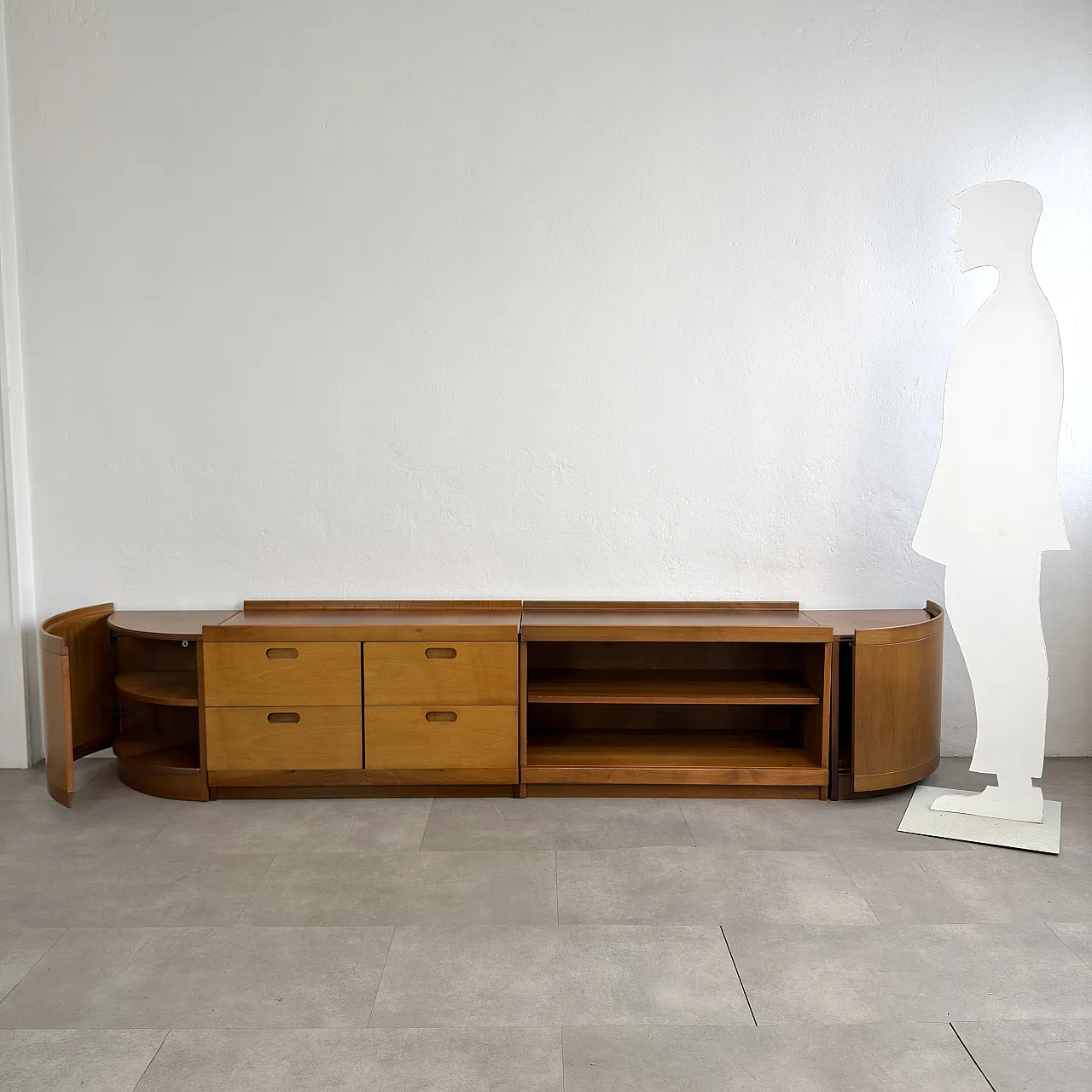 Low modular Fiorenza sideboard by Tito Agnoli for Molteni, 1970s 3