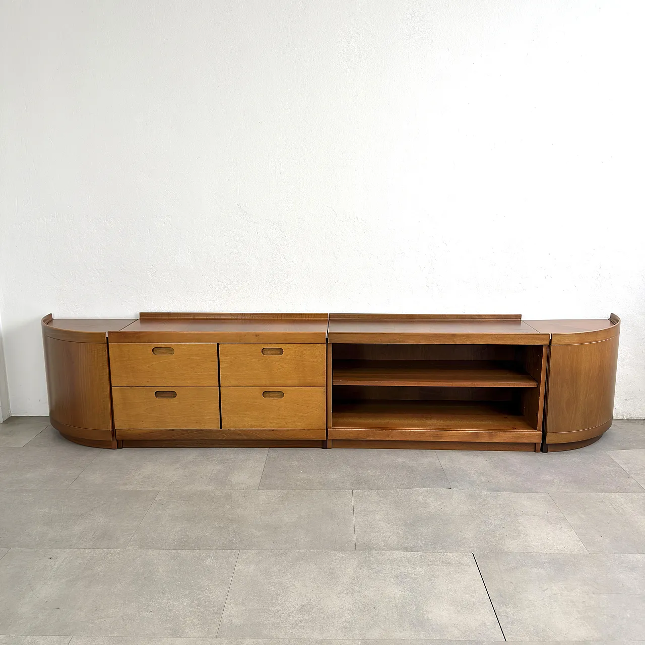 Low modular Fiorenza sideboard by Tito Agnoli for Molteni, 1970s 5