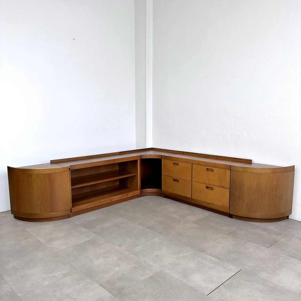 Low modular Fiorenza sideboard by Tito Agnoli for Molteni, 1970s 8