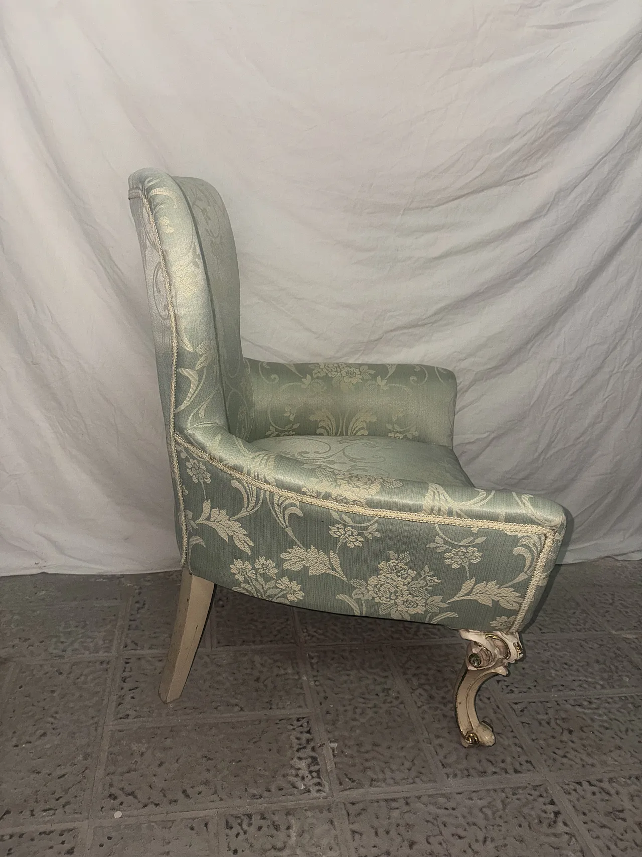 Armchair in damask fabric and light wood, 1960s 6