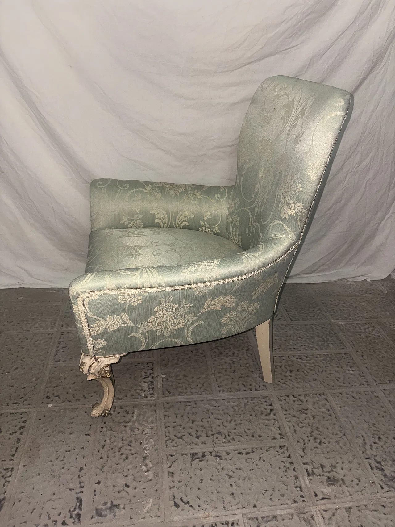 Armchair in damask fabric and light wood, 1960s 8