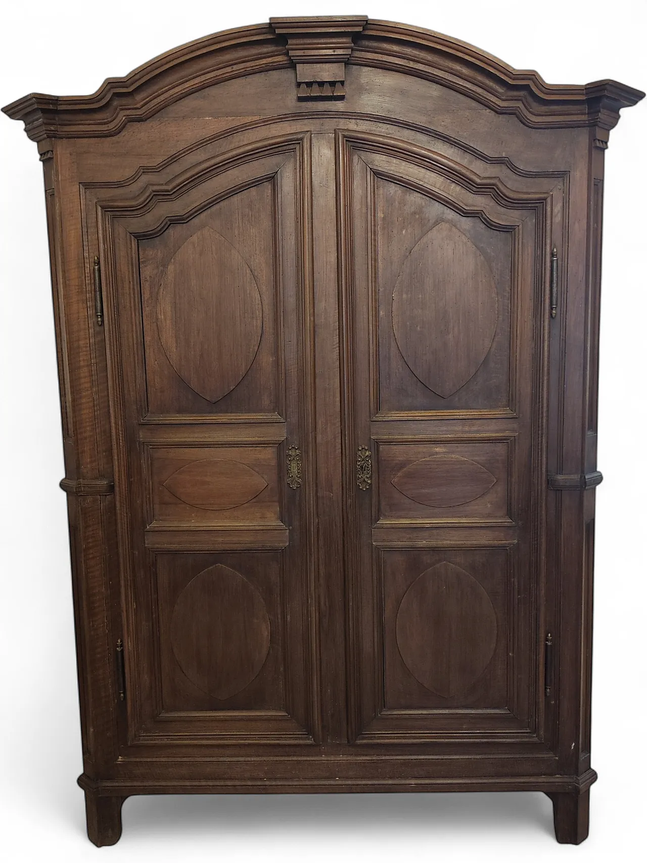 Wooden wardrobe, 18th century 8