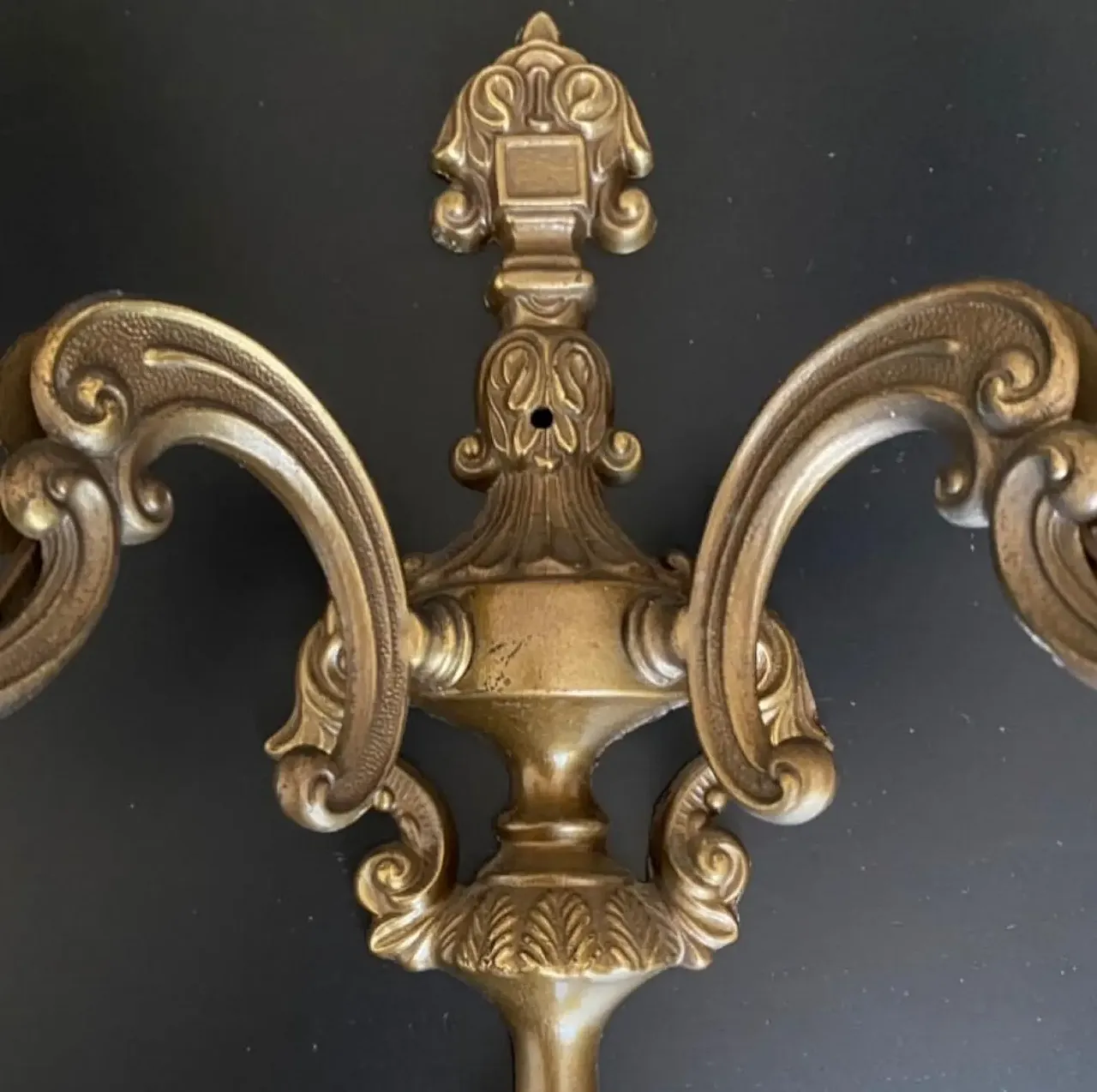 Pair of wall lights with brass and wood, 1960s 4