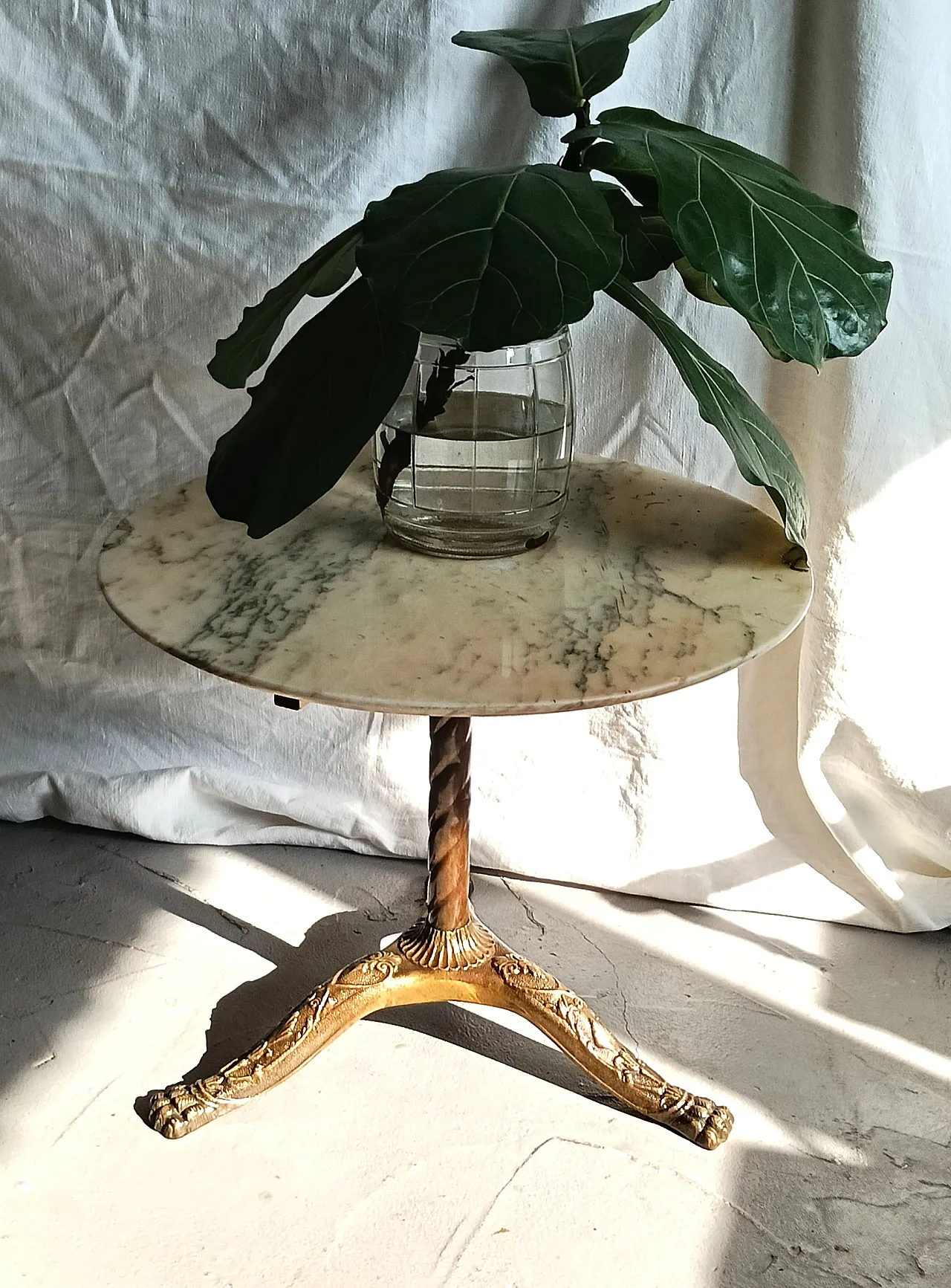 Coffee table in marble and brass, 1900s 10
