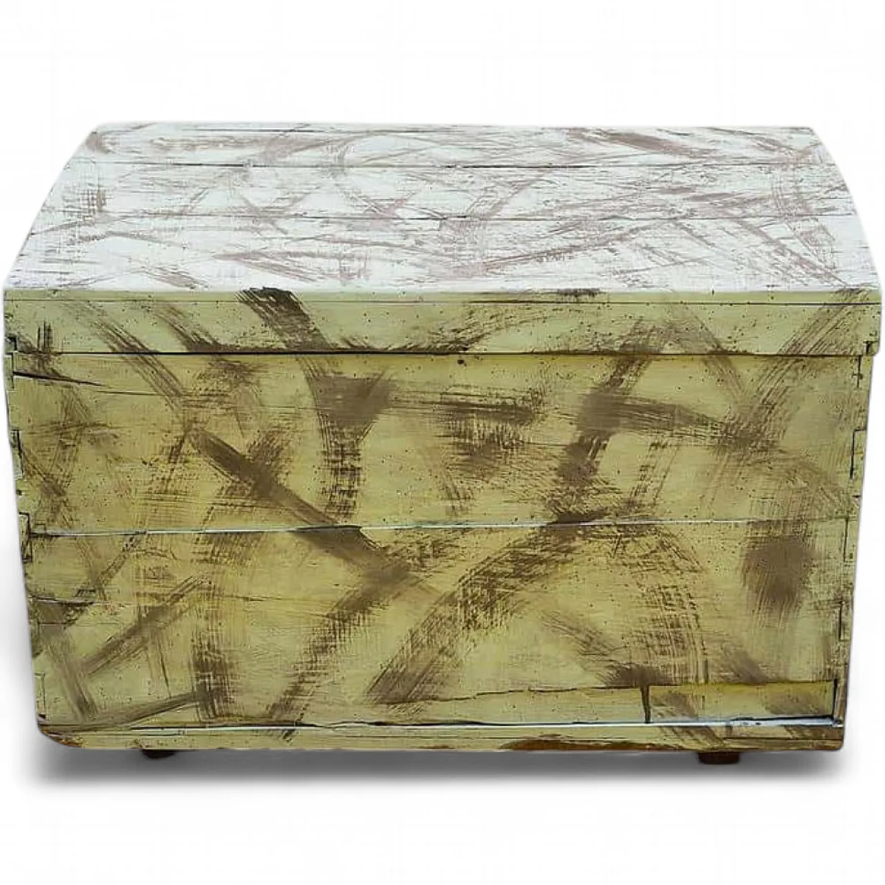 Trunk in wood, 1950s 10